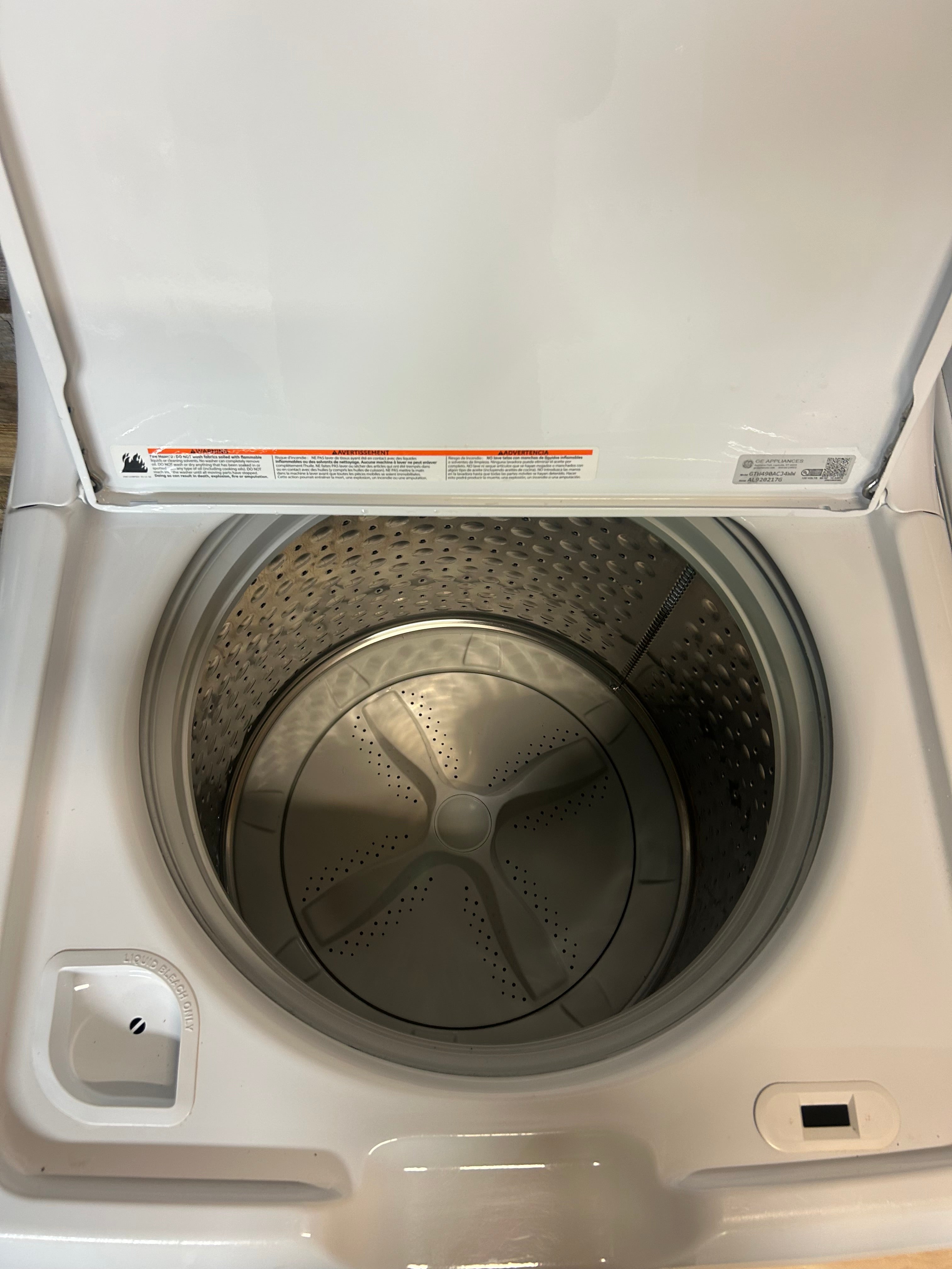 GE White Top Load Set
