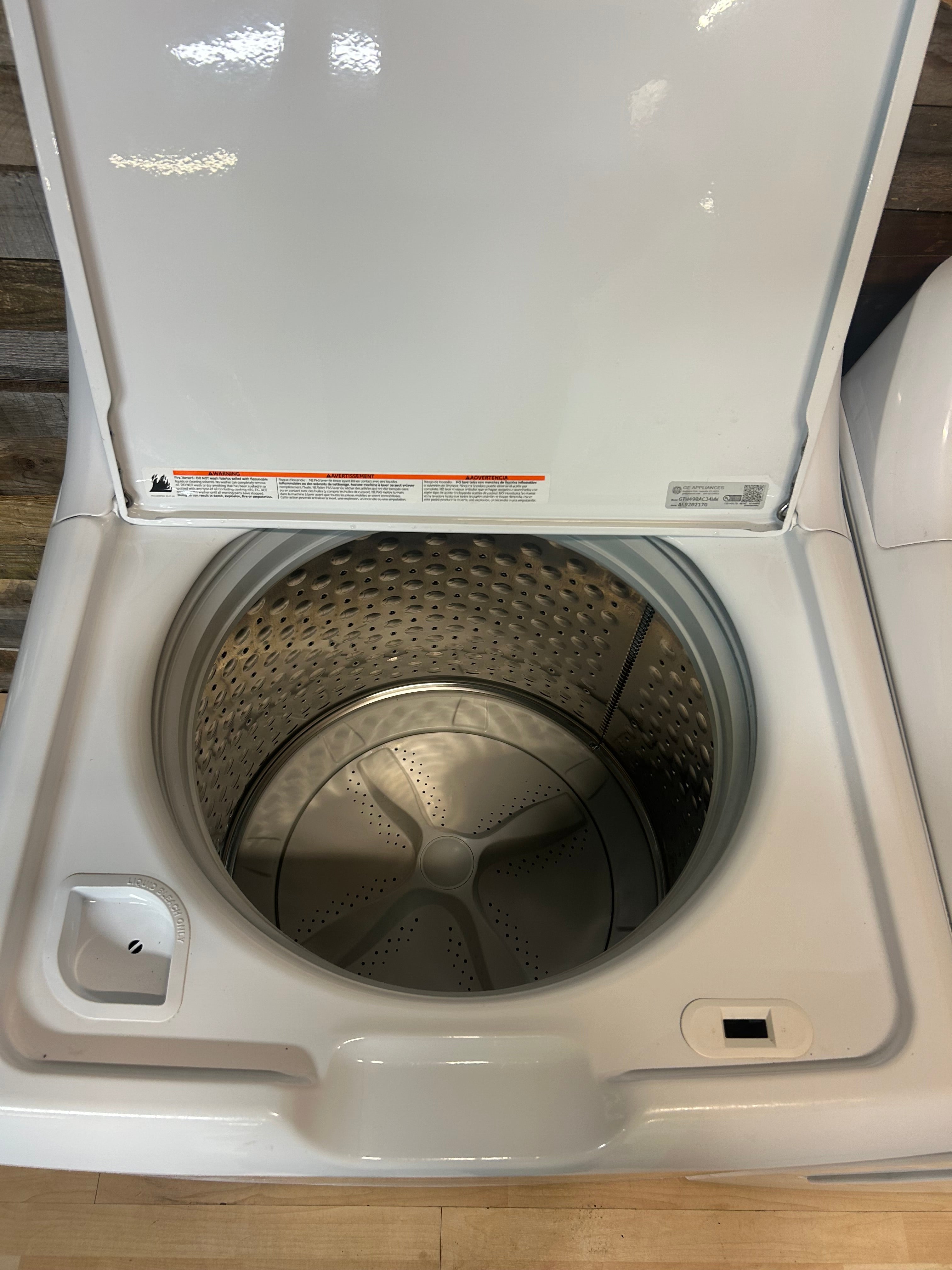 GE White Top Load Set
