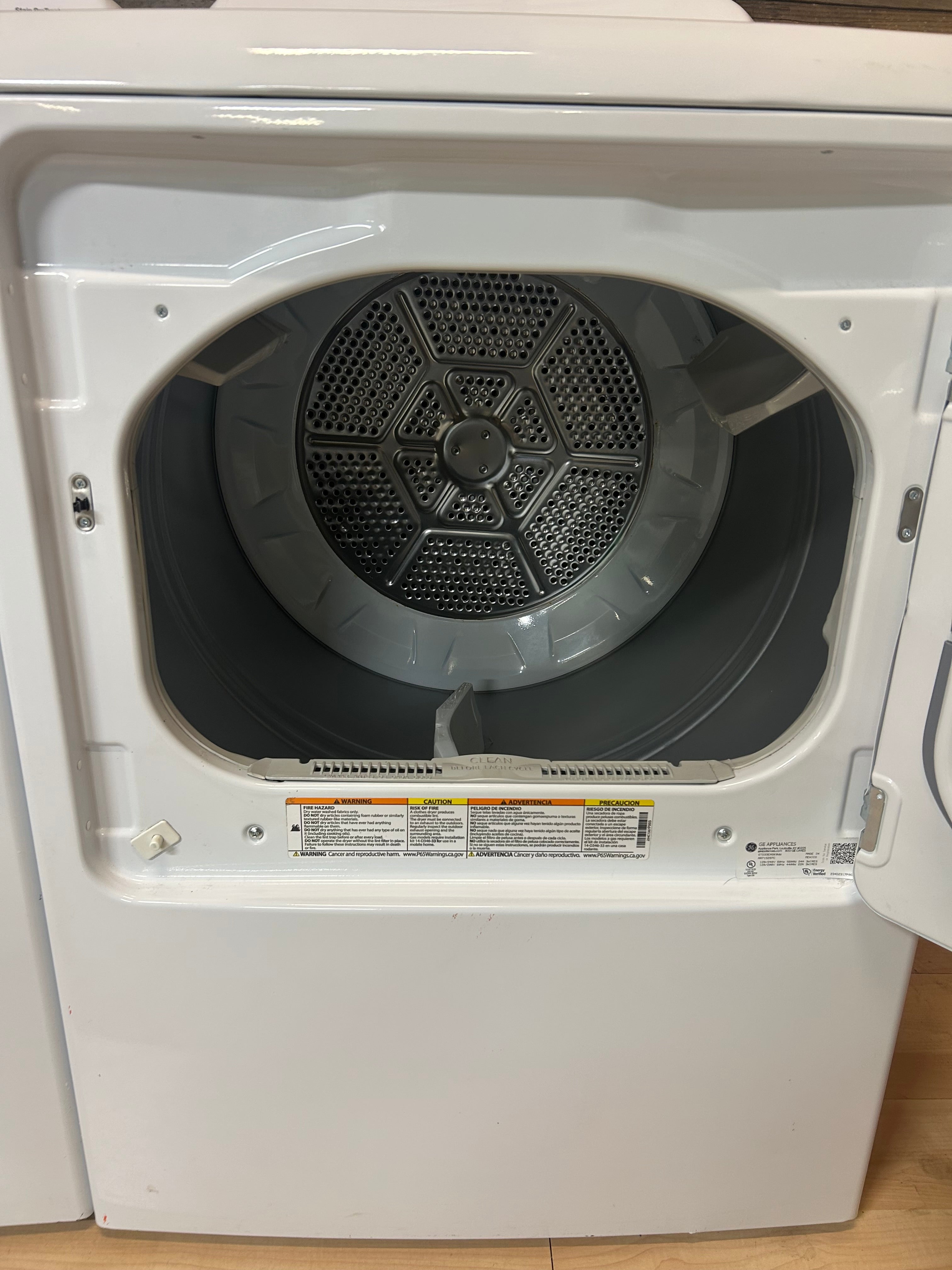GE White Top Load Set