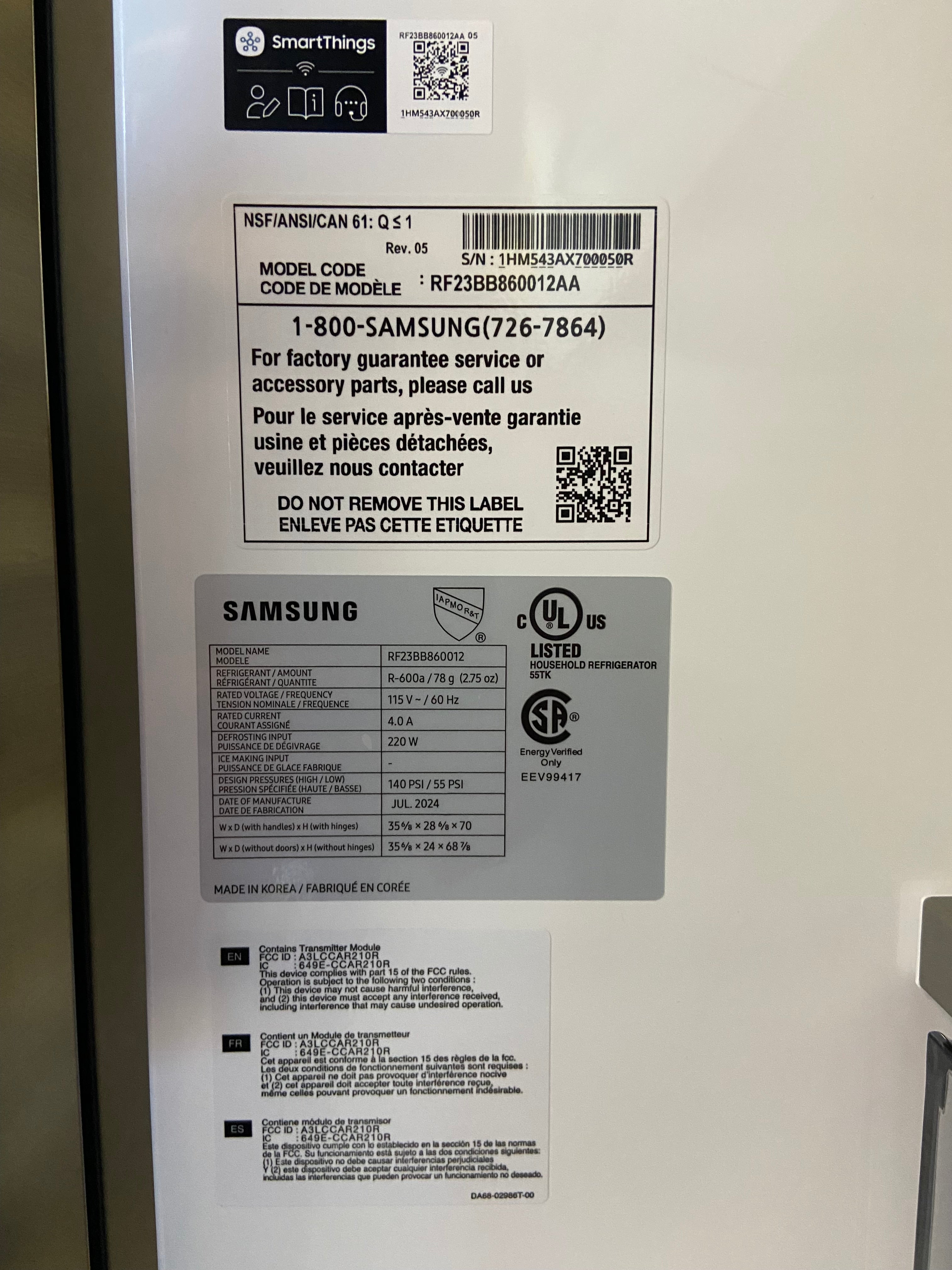 Samsung Bespoke Counter-Depth Beverage Center 23-cu ft 4 -Door 36-in Wide with Dual Ice Maker and Door within Door ( White Glass )