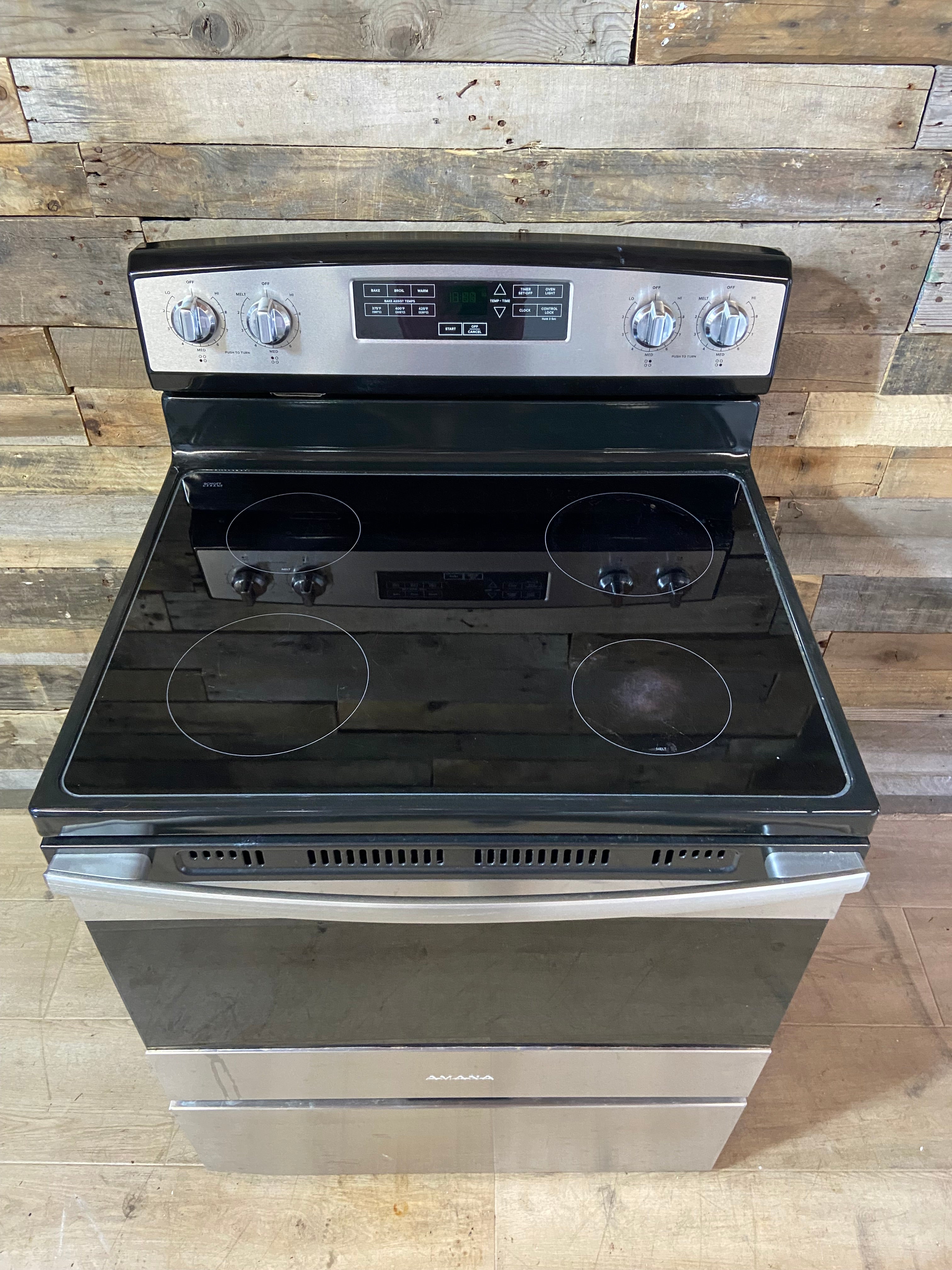 Amana Stainless 4 Burner Range