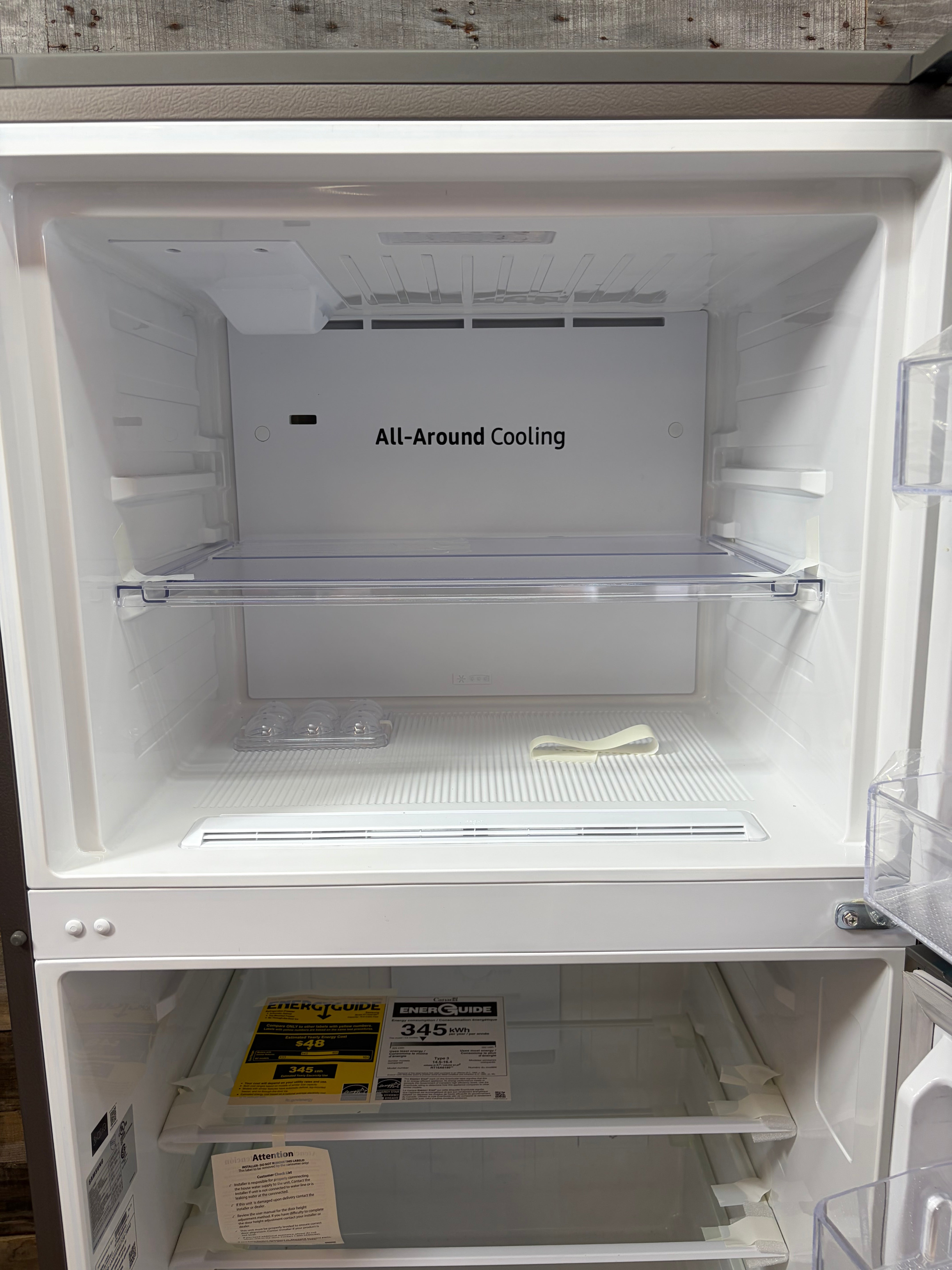 Samsung 15.6-Cu. Ft. Top Freezer Refrigerator with All-Around Cooling