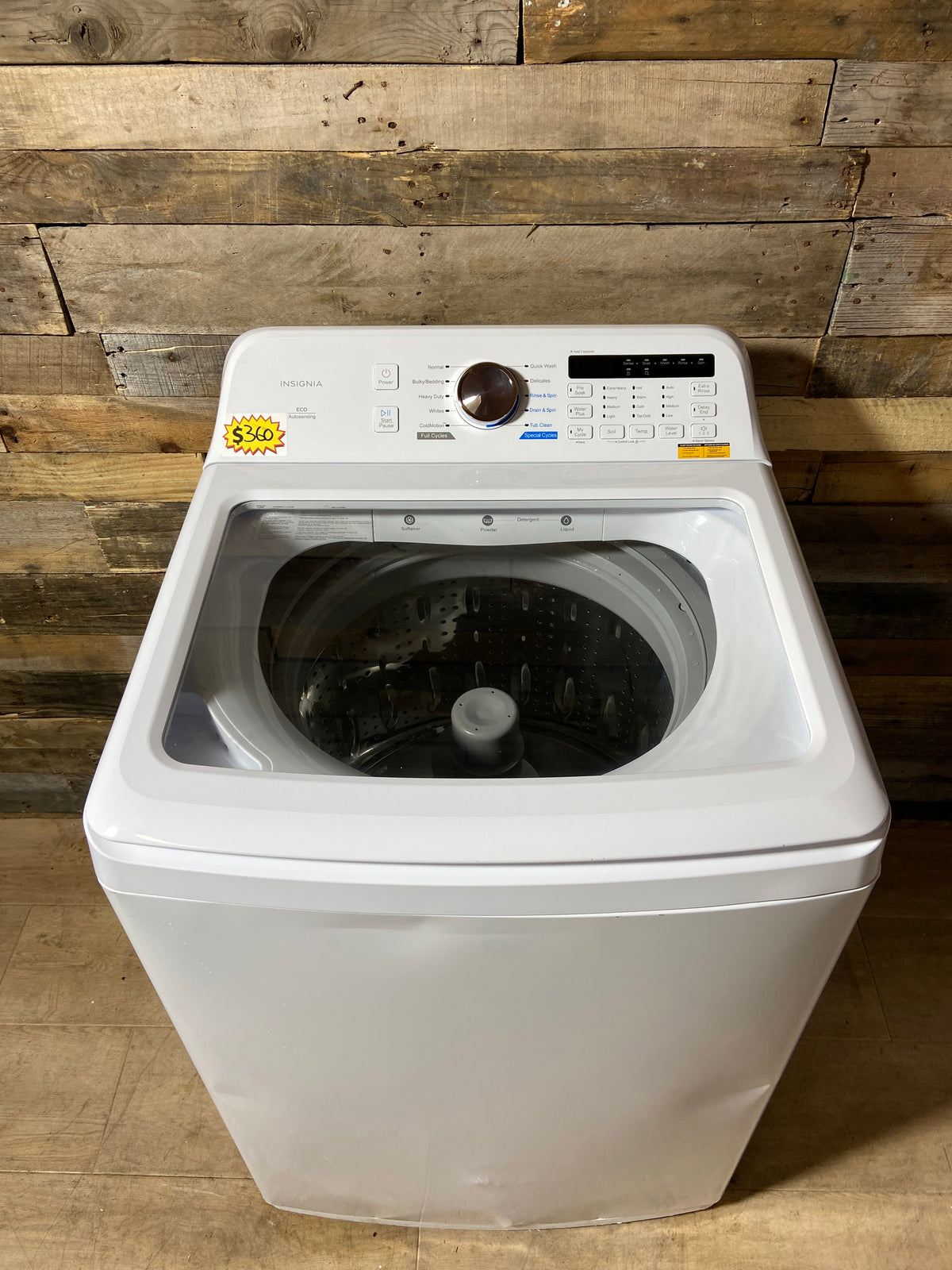 Insignia Top Load Large Capacity  Washer