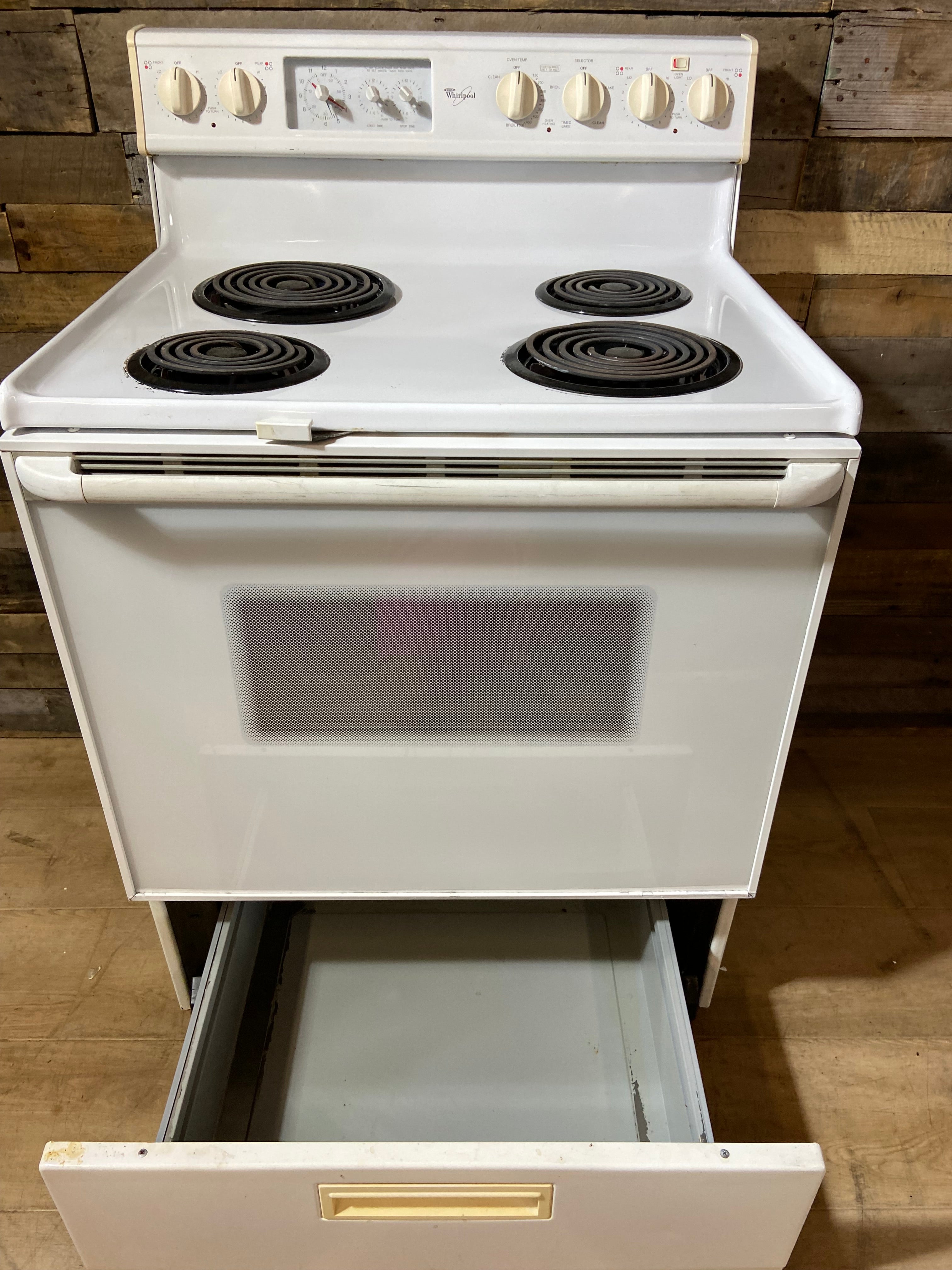 Whirlpool White 4 Burner Coil Top Range