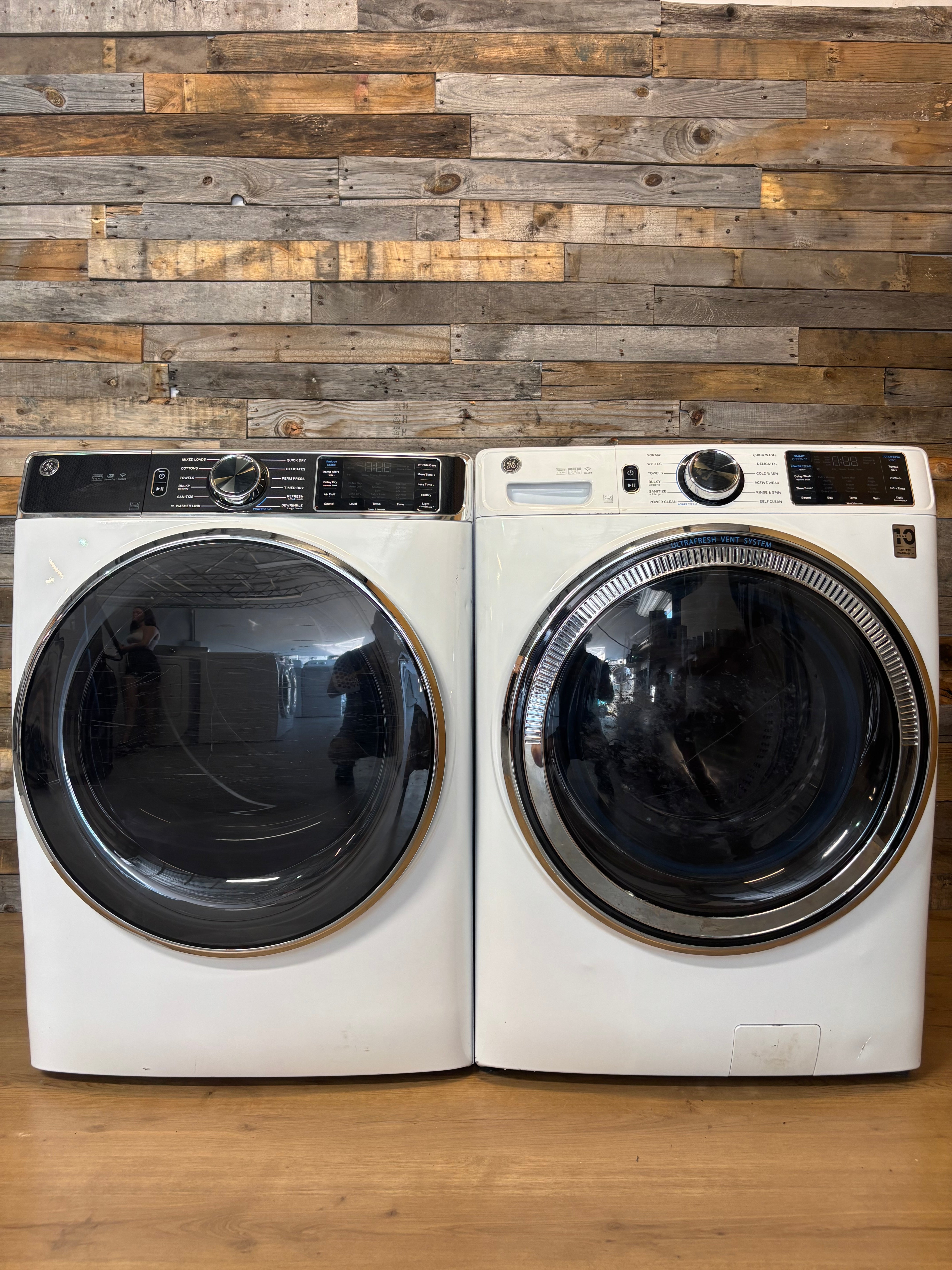 GE White Front Load Set