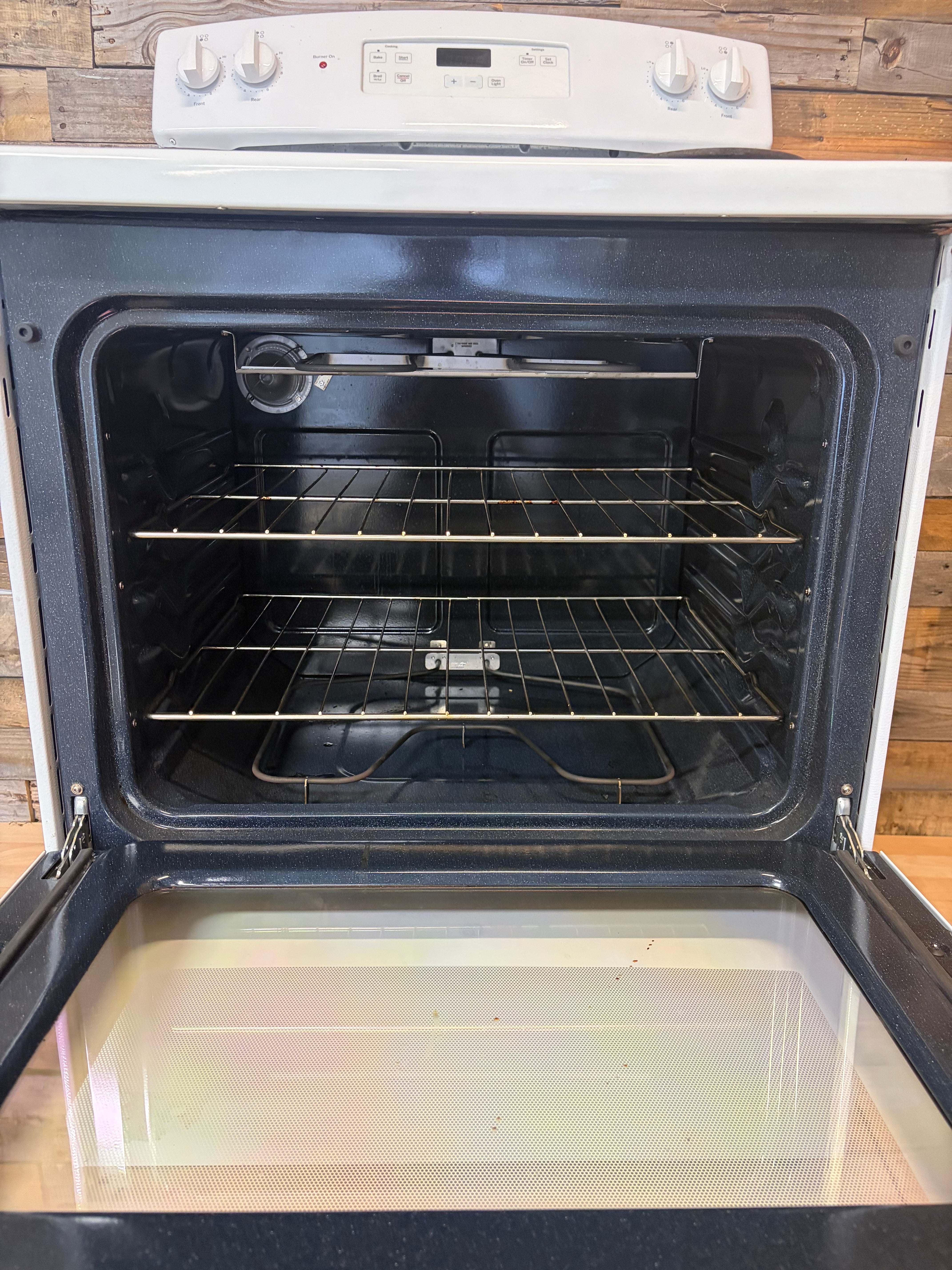 White GE Coil Top Stove