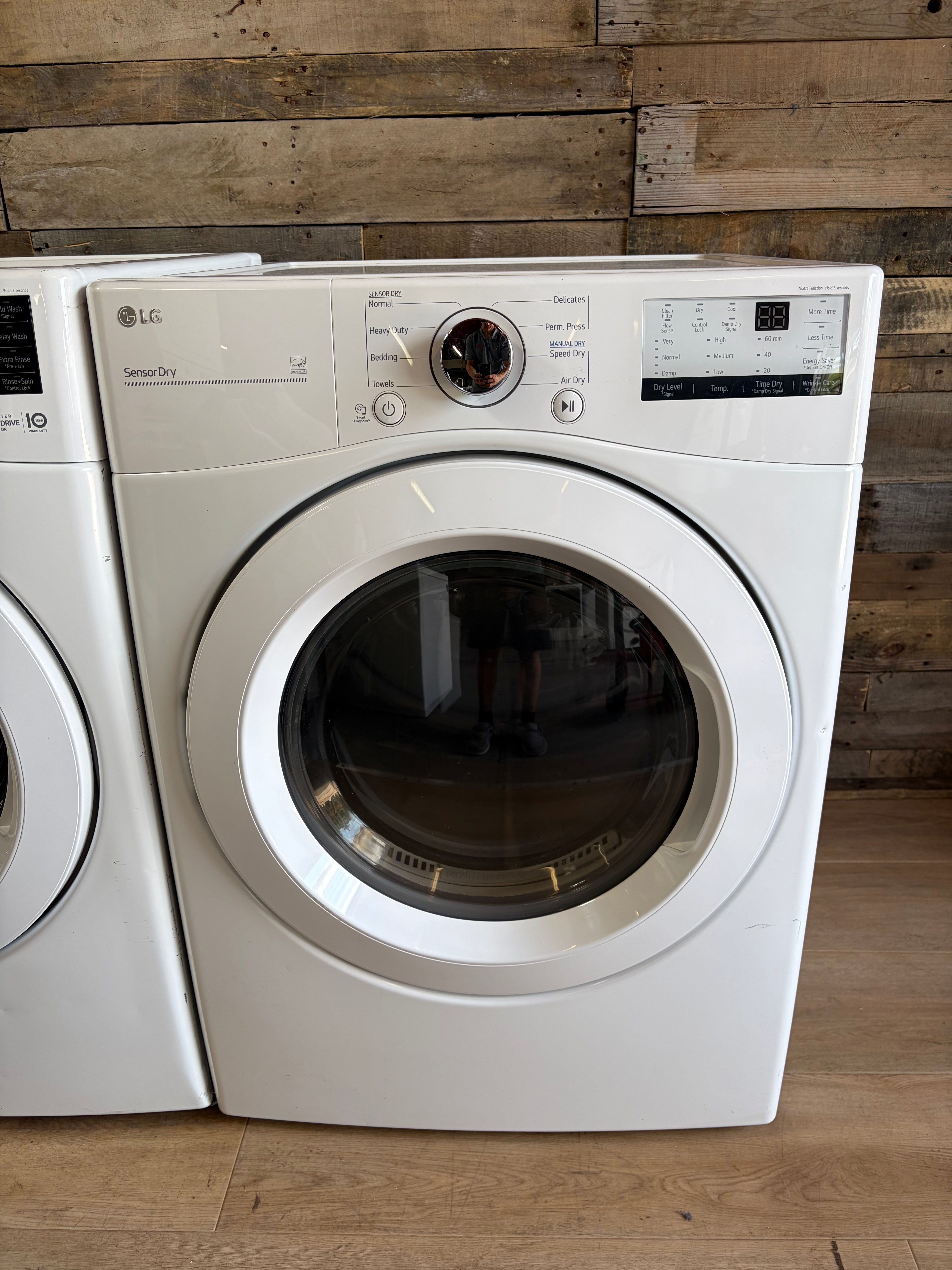 LG Direct Drive White Front Load Set