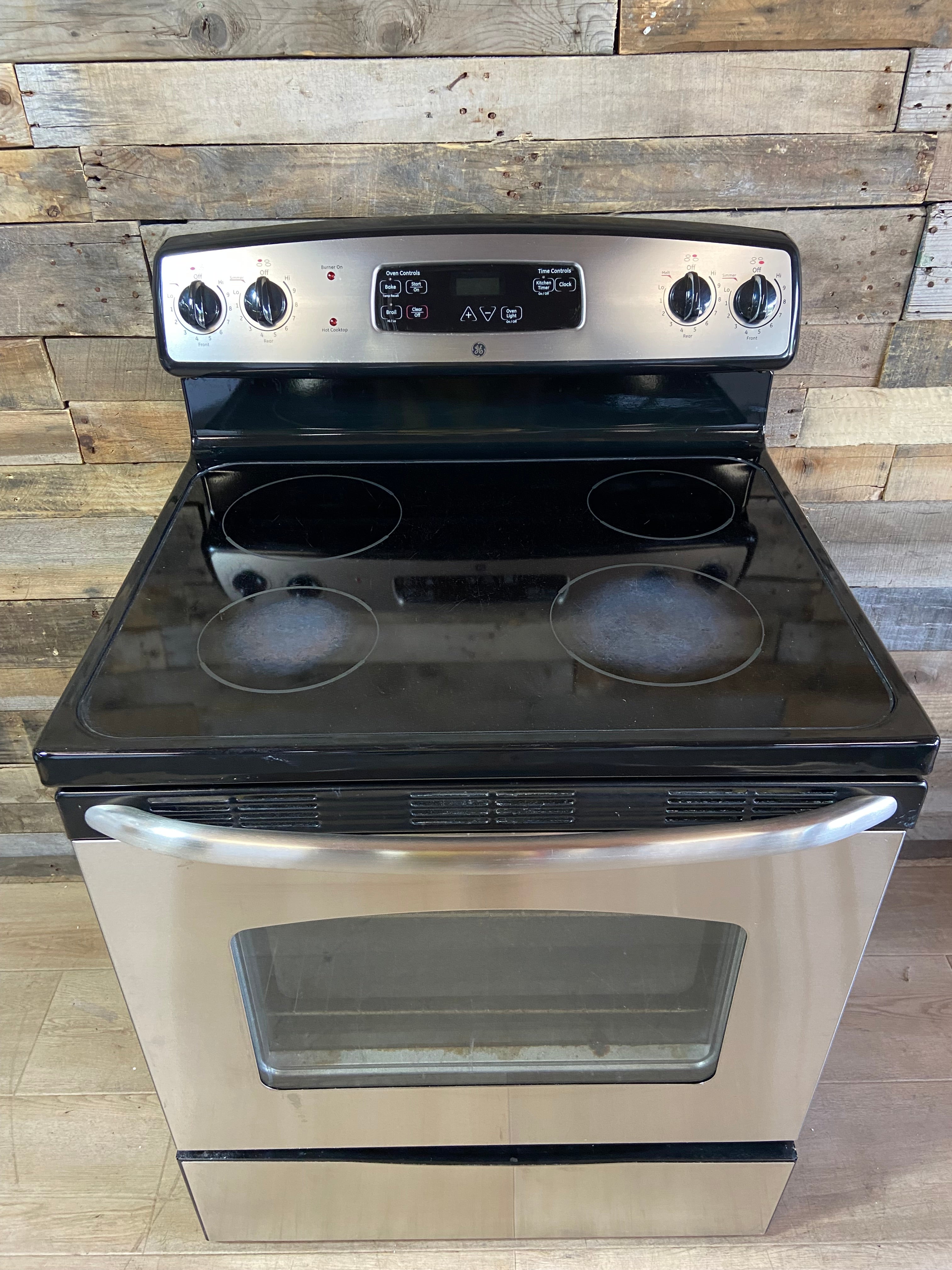 GE Stainless Glass Top Range