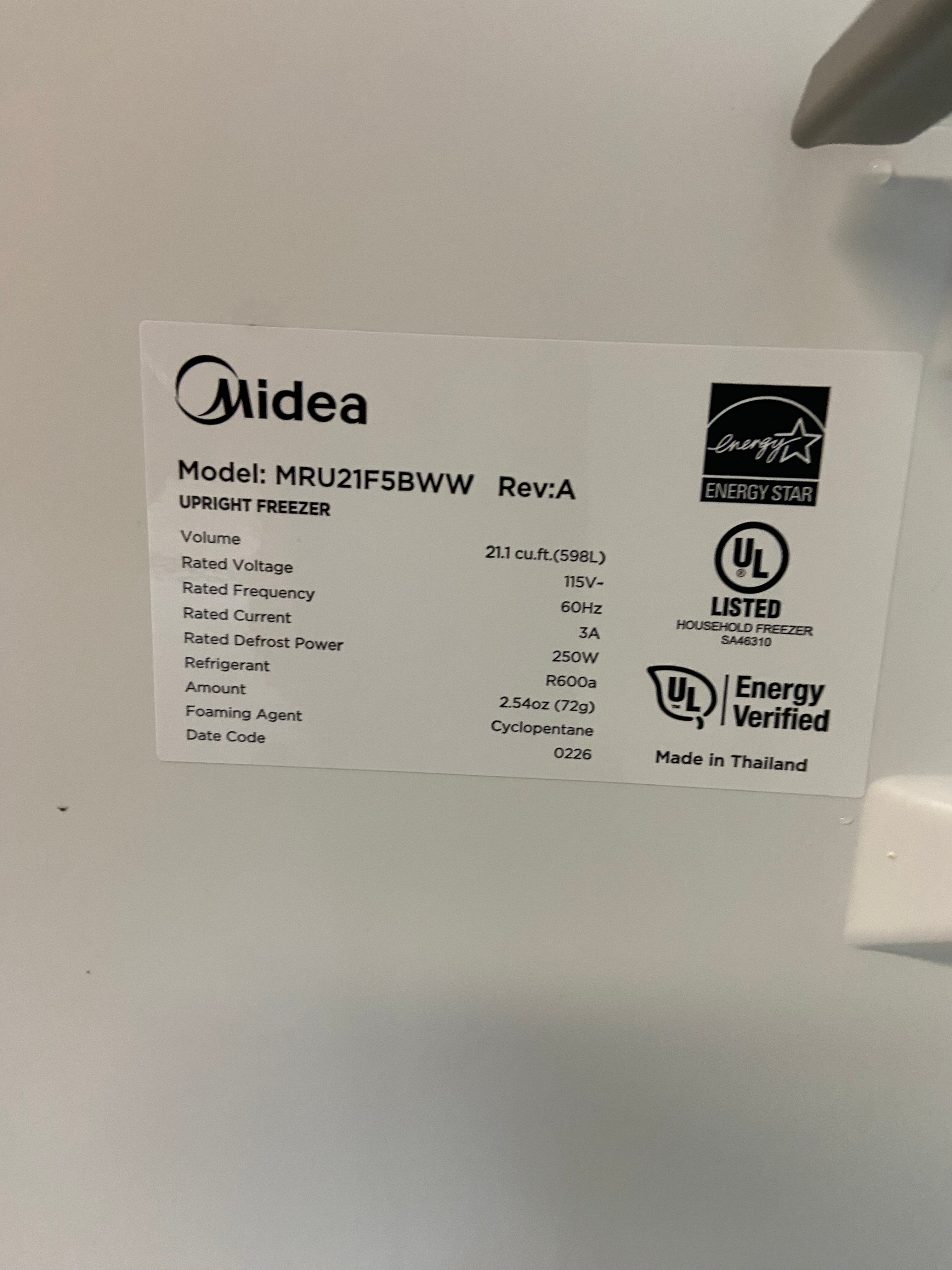 Midea Digital Control Convertible 21.1-cu ft Garage Ready Frost-free Upright Freezer