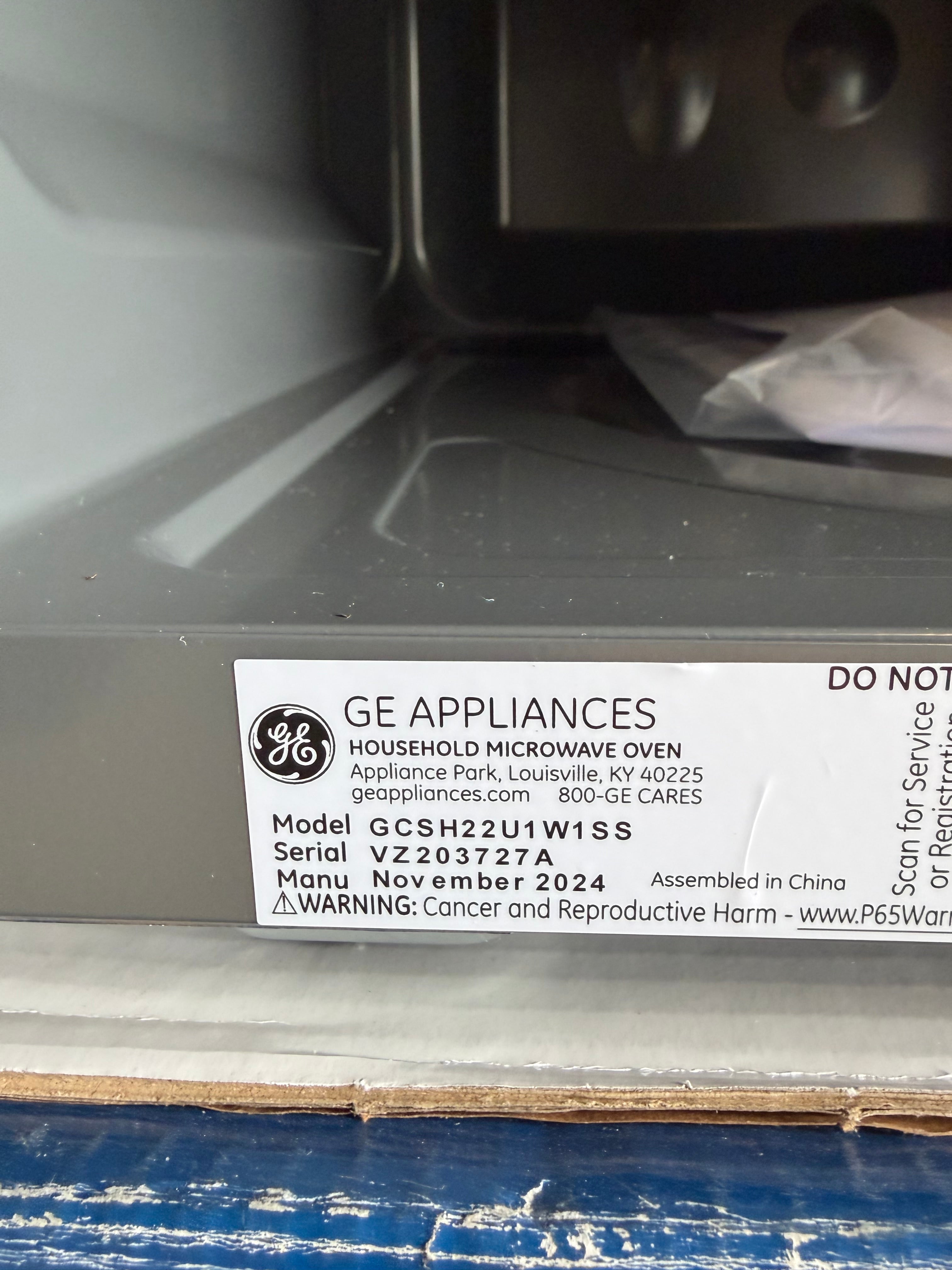 GE® 2.2 Cu. Ft. Capacity Countertop Microwave Oven