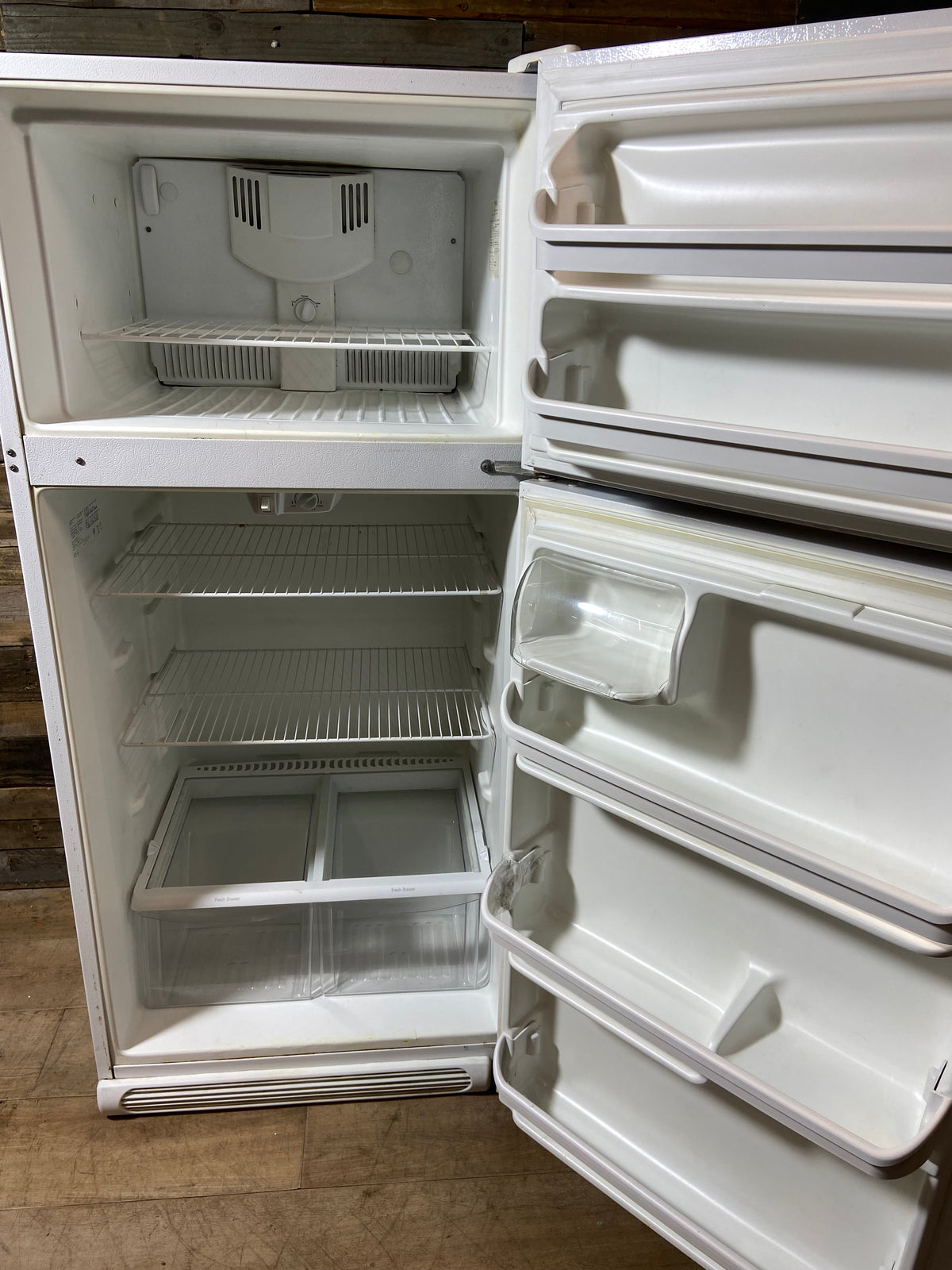Frigidaire White Top/Bottom 30” Refrigerator