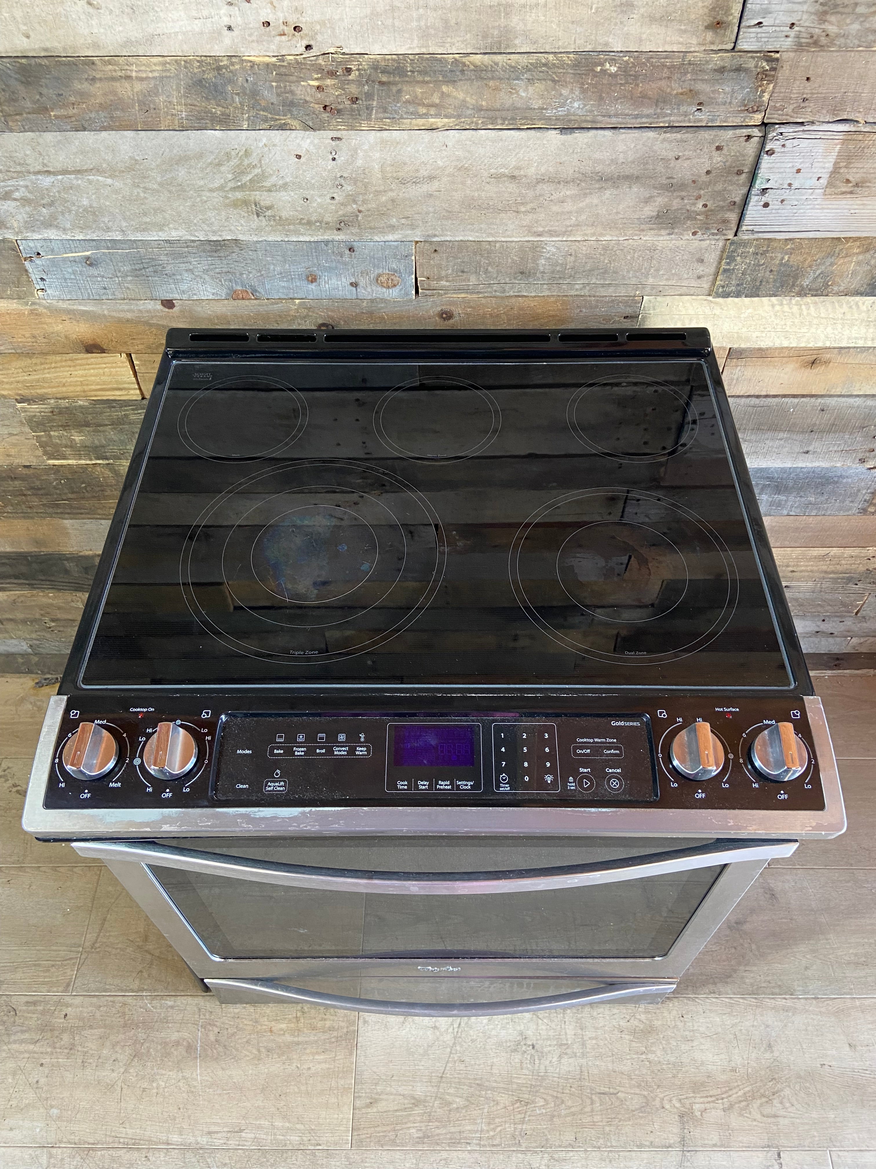 Whirlpool Stainless 5 Burner Convection Slide in Range