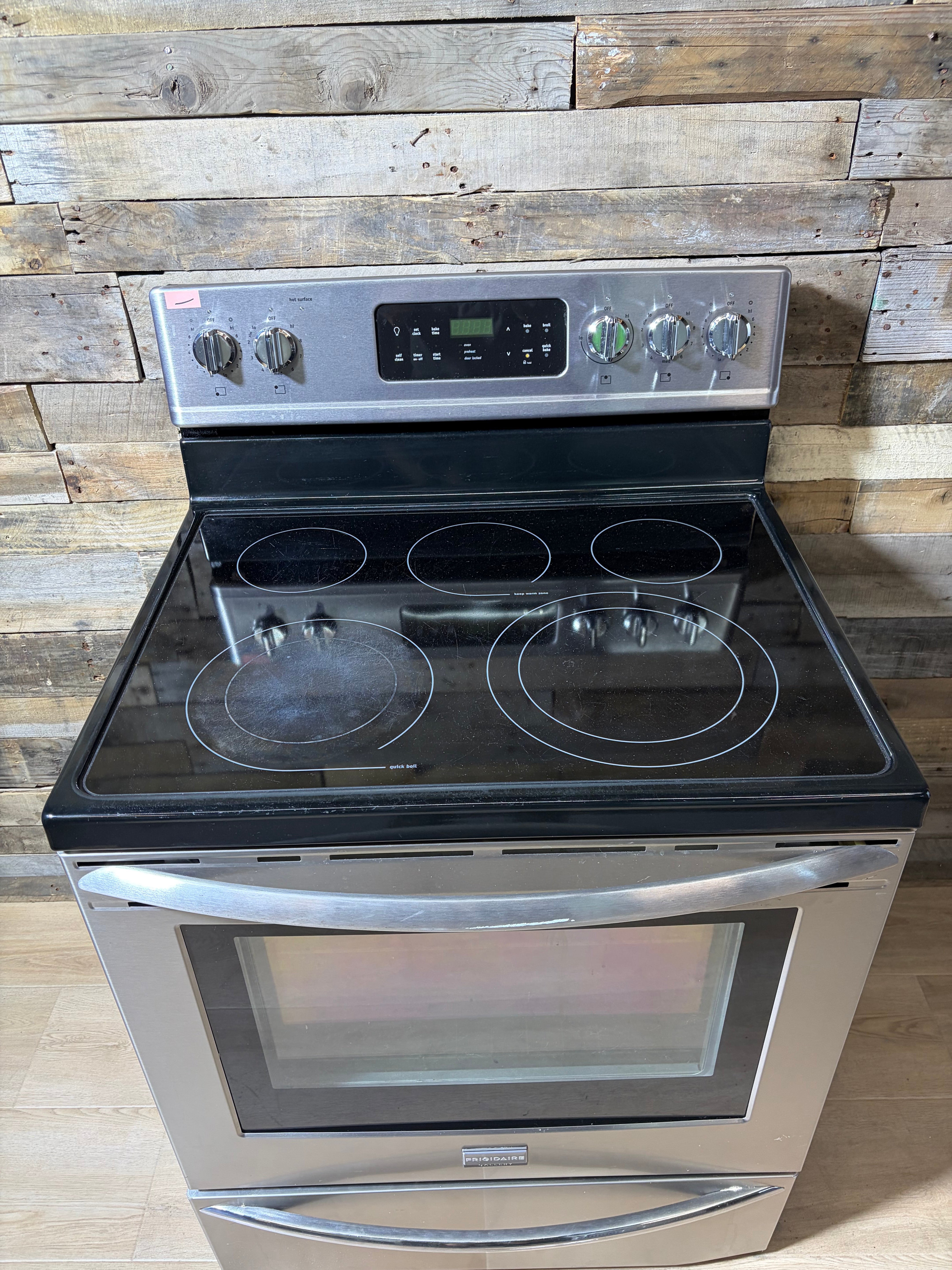 Frigidaire Stainless 5 Burner Glass Top Range