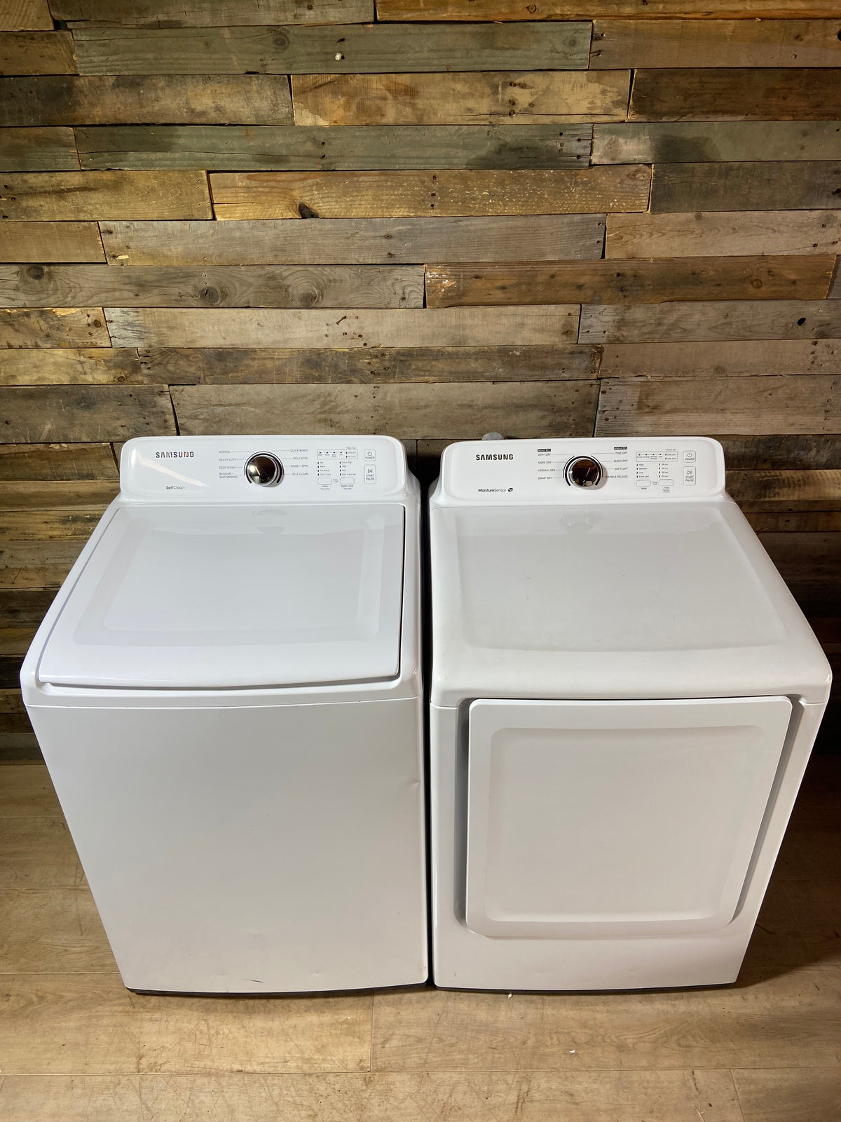 Samsung Large Capacity Washer & Dryer Set