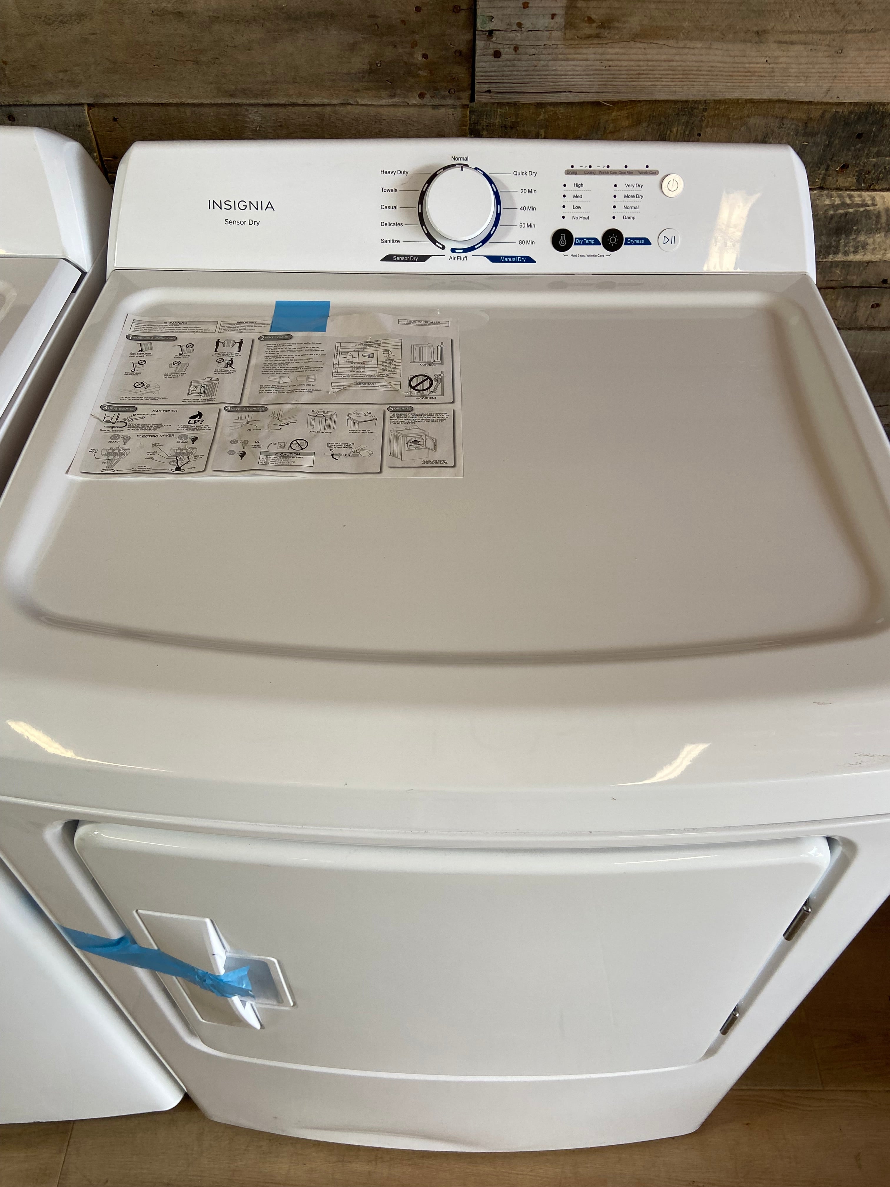 Insignia Top Load Washer & Dryer Set