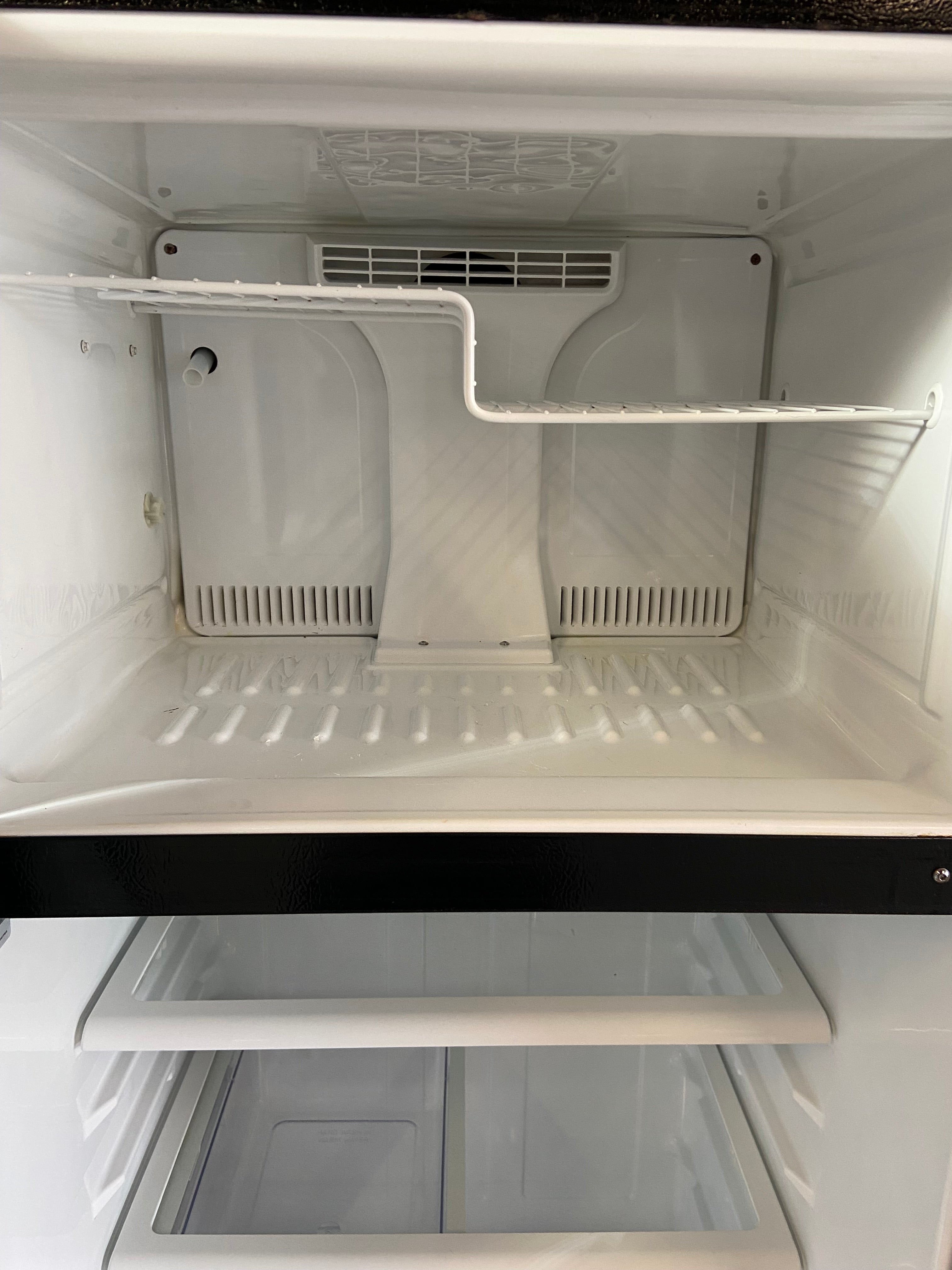 GE Black Top Freezer Refrigerator – The Appliance Barn