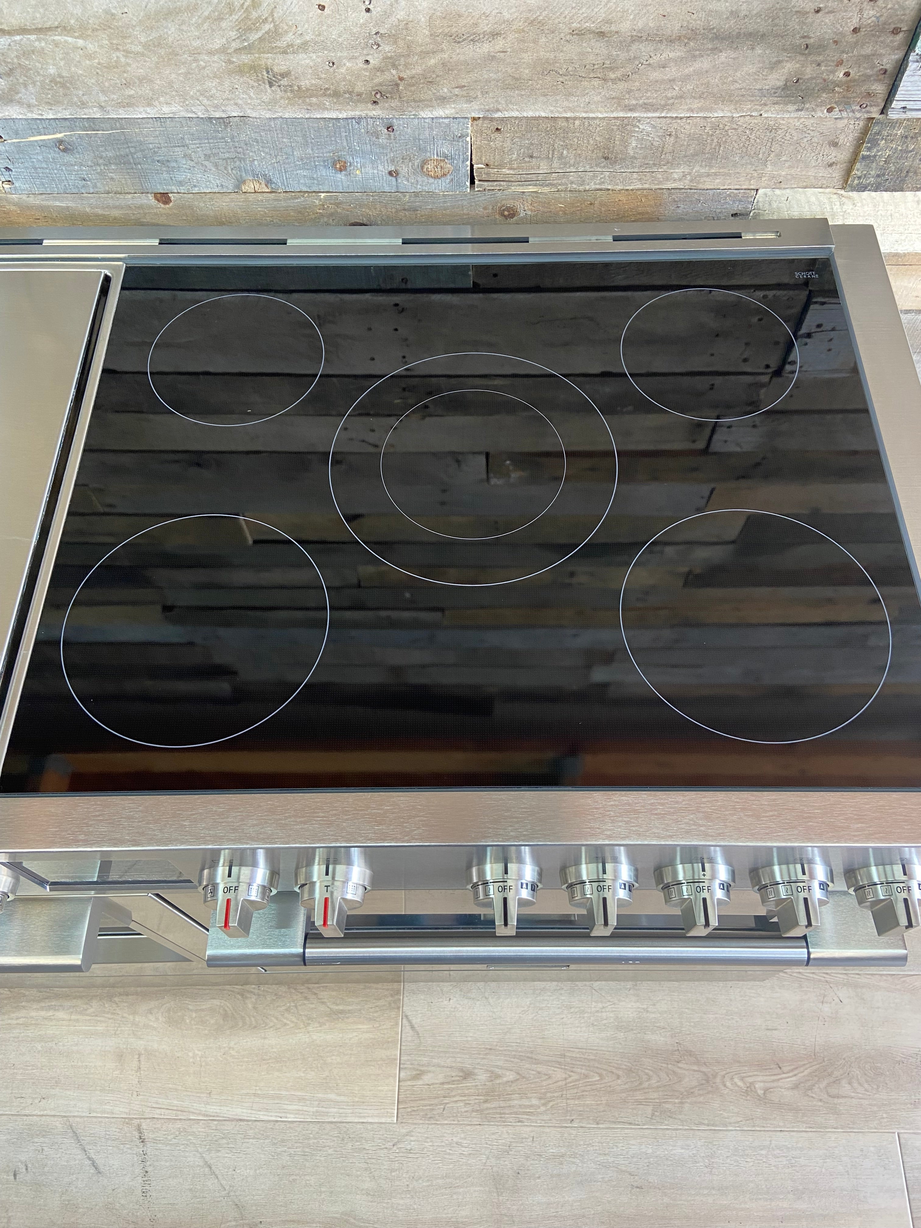 Fulgor Milano F6PIR485GS1 48-Inch Professional Electric Range with Glass Cooktop and Double Ovens