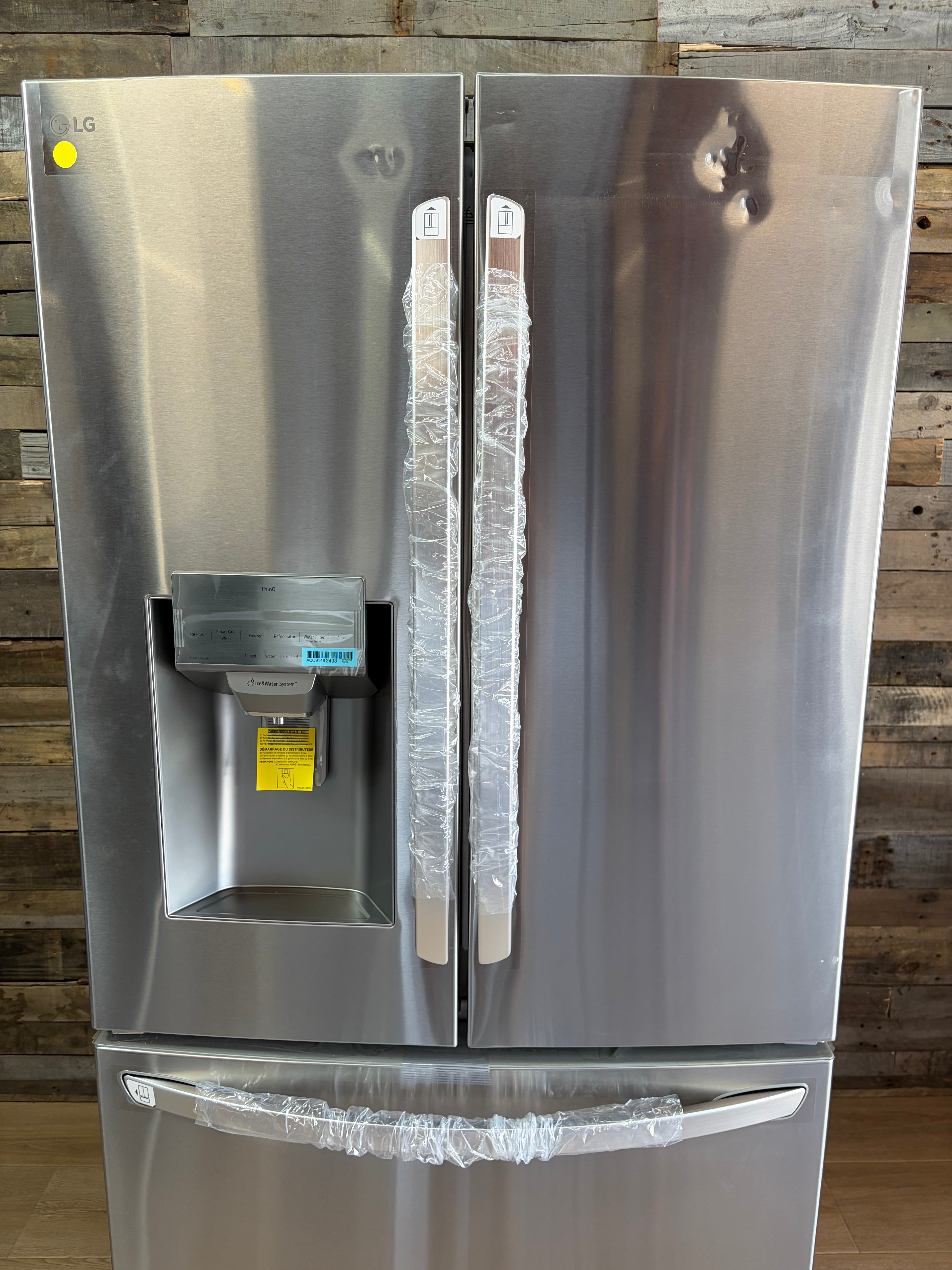 LG 28 cu. ft. 3 Door French Door, Standard Depth, Ice and Water with Single Ice Maker