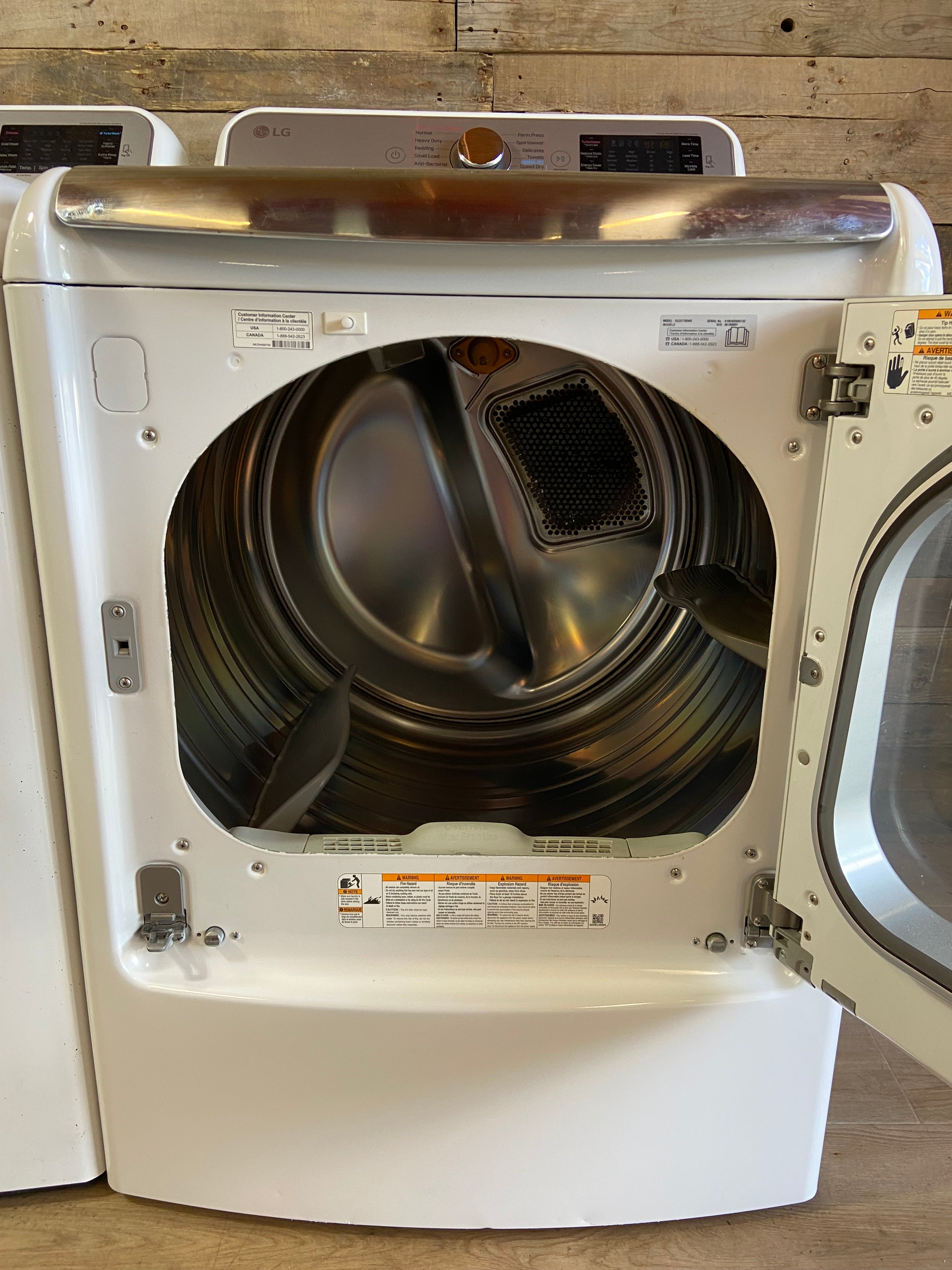 LG White Extra Large Capacity Washer & Dryer Set 5.5 Cu. Ft. Washer / 7.3 Cu. Ft. Dryer