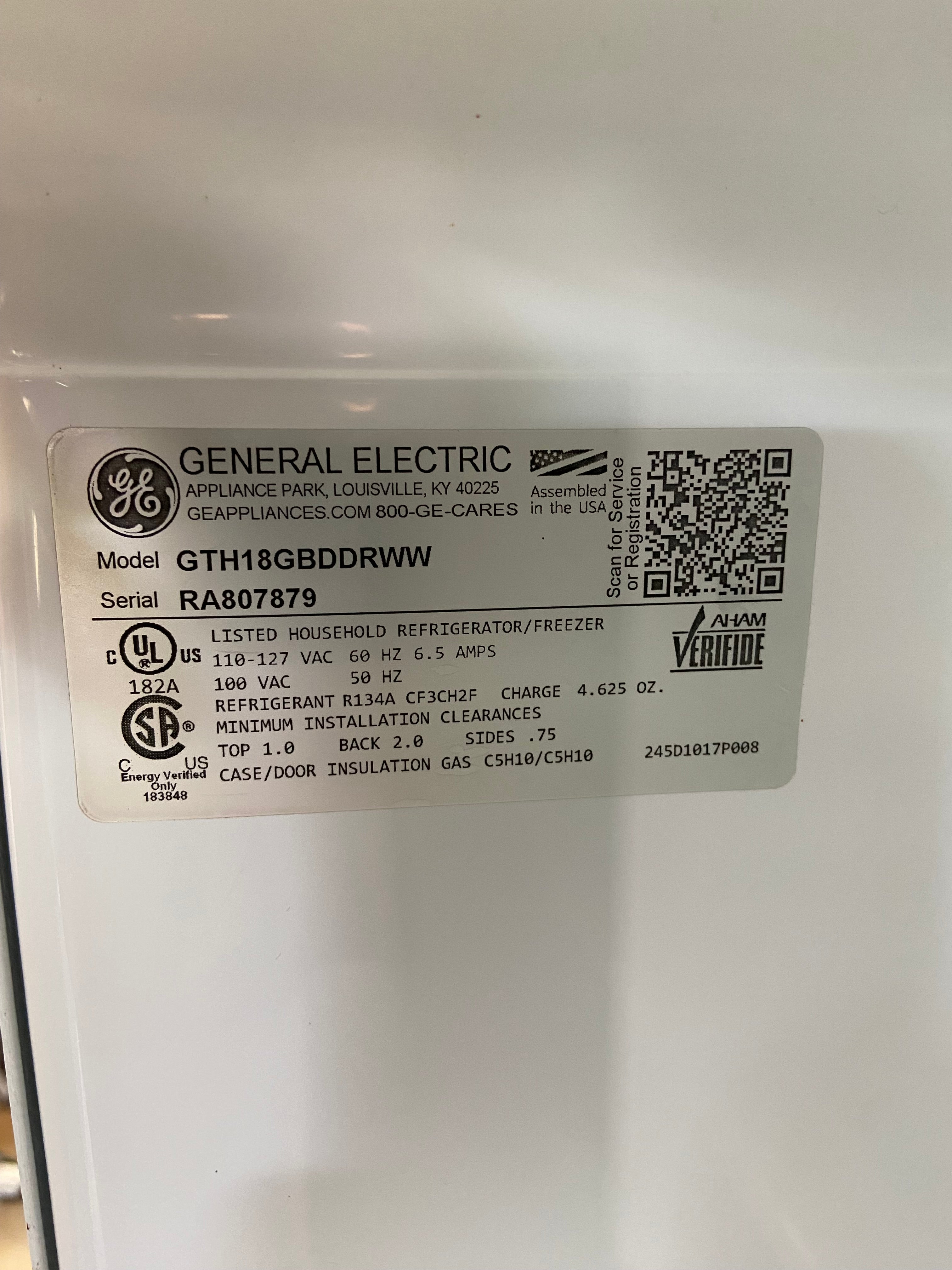 Ge White Top/Bottom Fridge