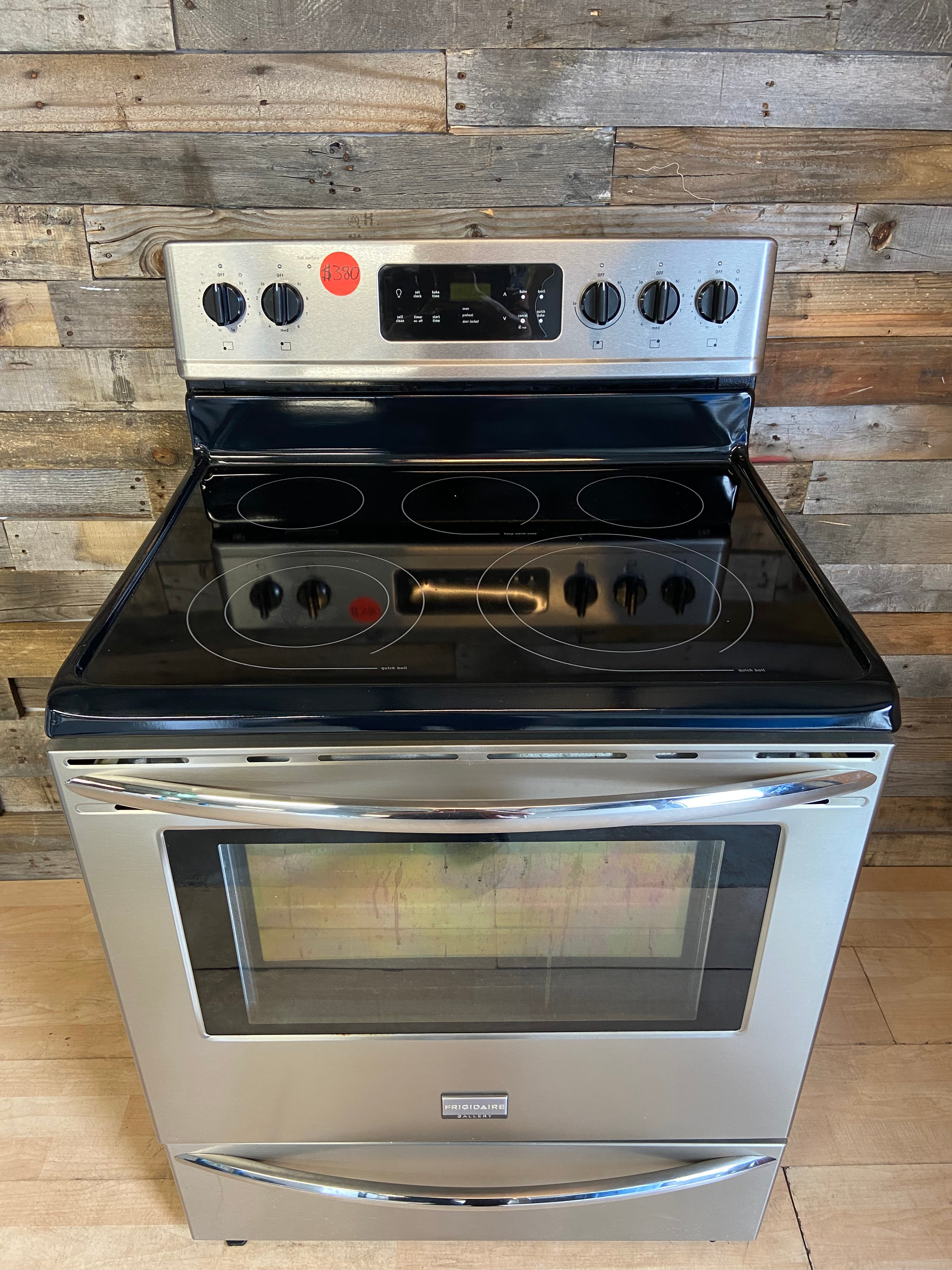 Frigidaire Gallery Range 5 Burner Convection Range