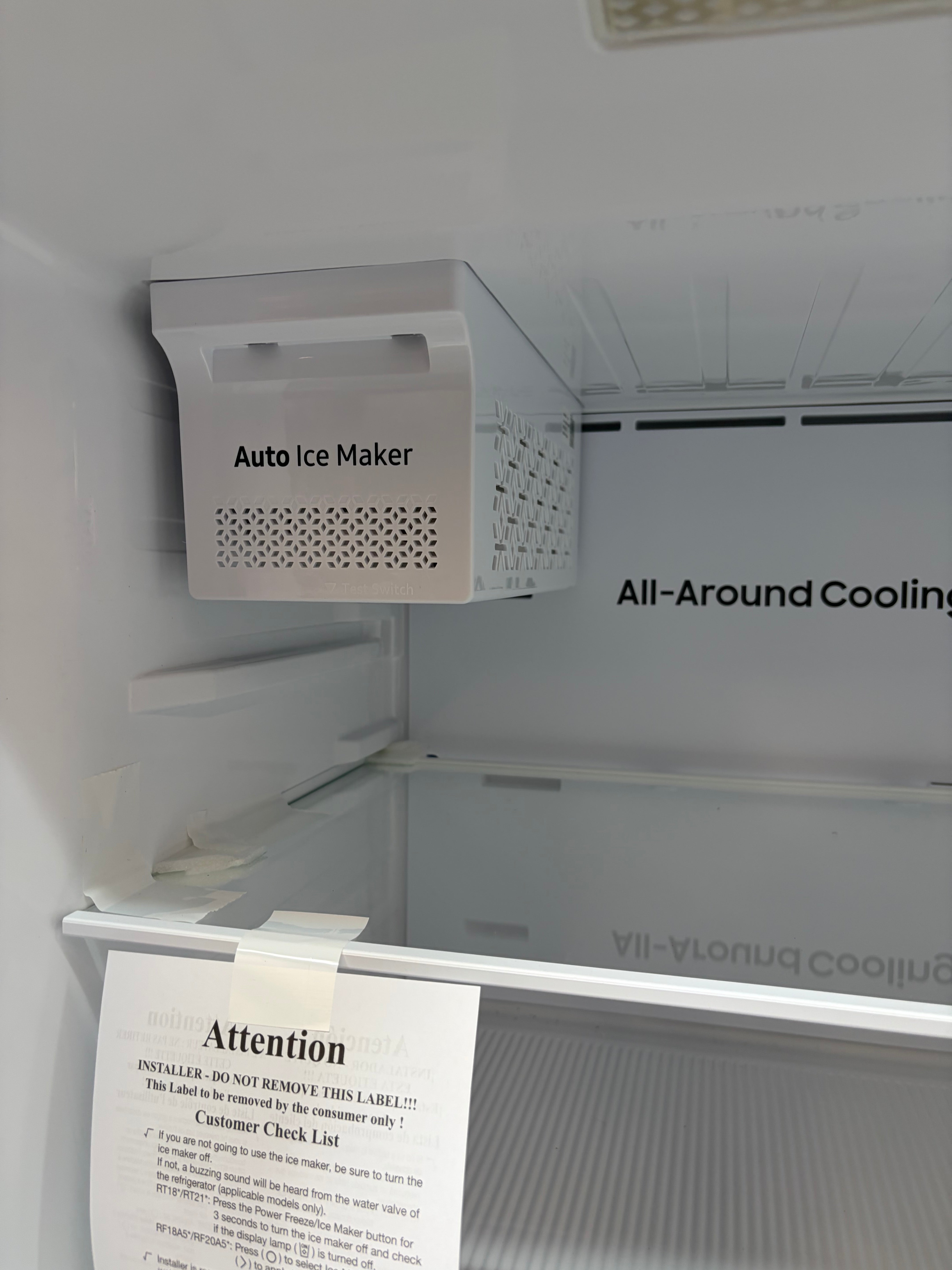 Samsung 18-Cu. Ft. Top Freezer Refrigerator with Ice Maker