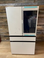 Samsung Bespoke 4-Door Flex French Door Refrigerator with Family Hub, Beverage Center & Dual Ice Maker – White Glass