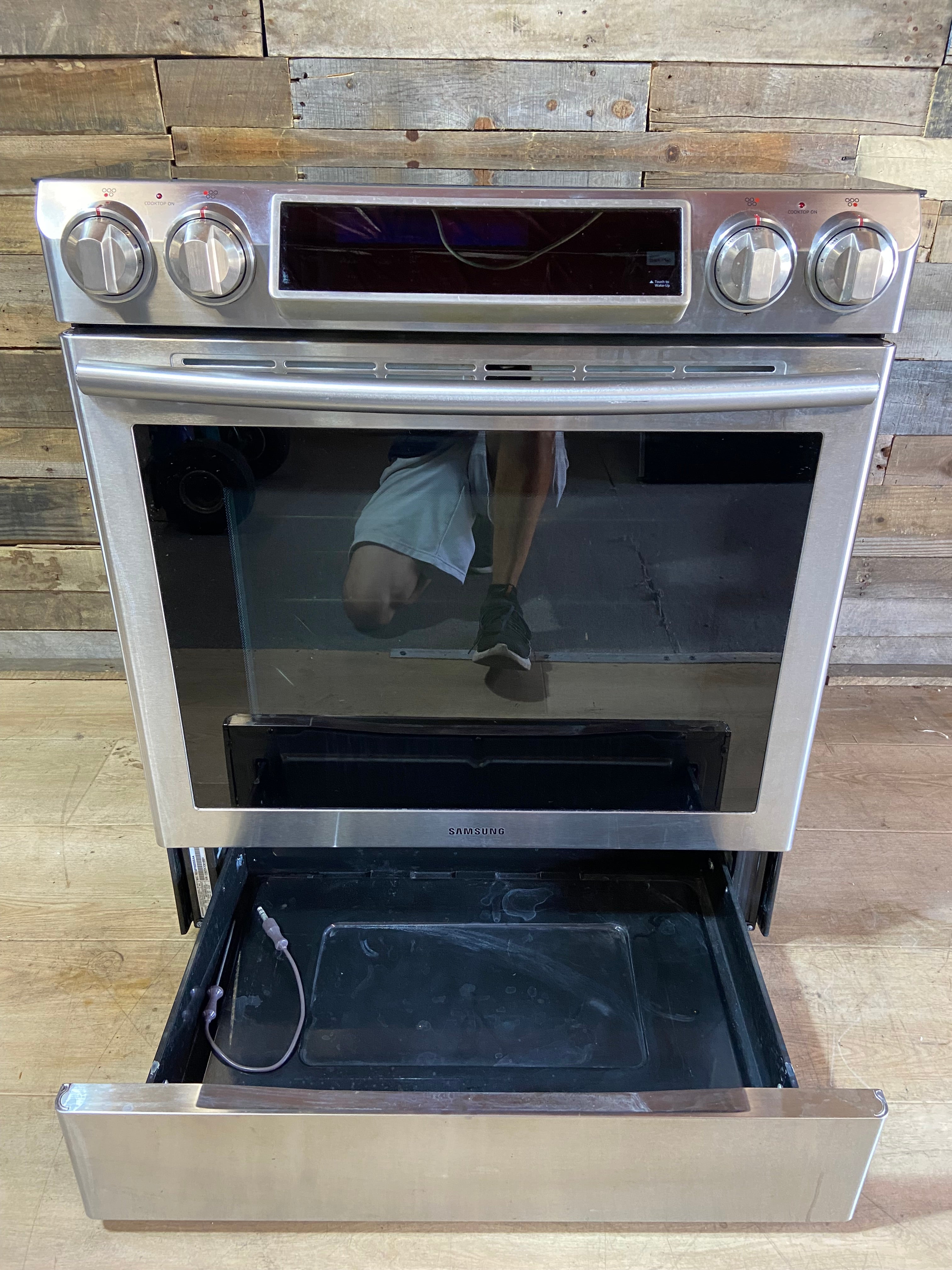 Samsung Stainless Steel Slide in Range With Convection
