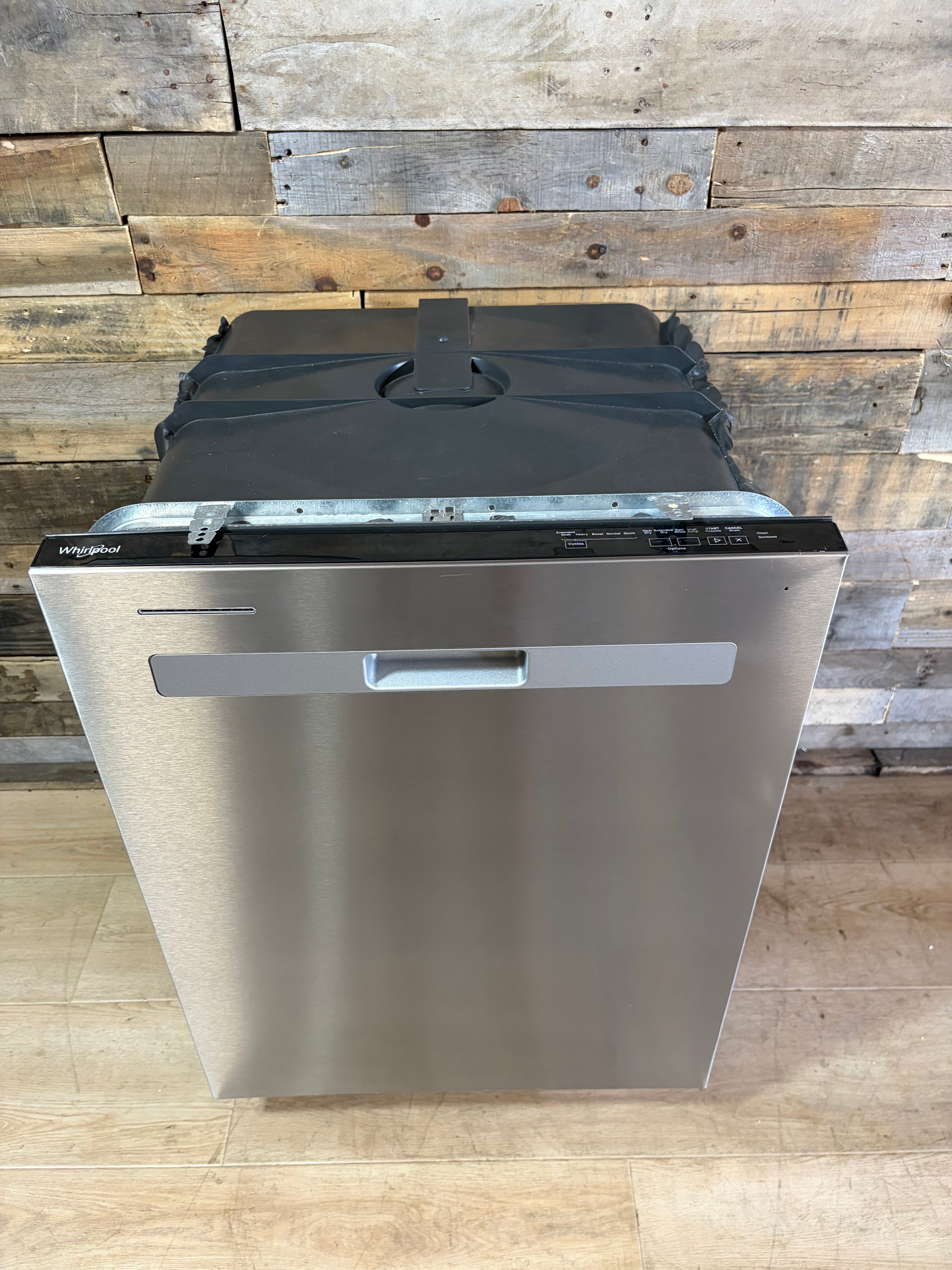 Whirlpool® 24" FingerPrint Resistant Stainless Steel Built In Dishwasher