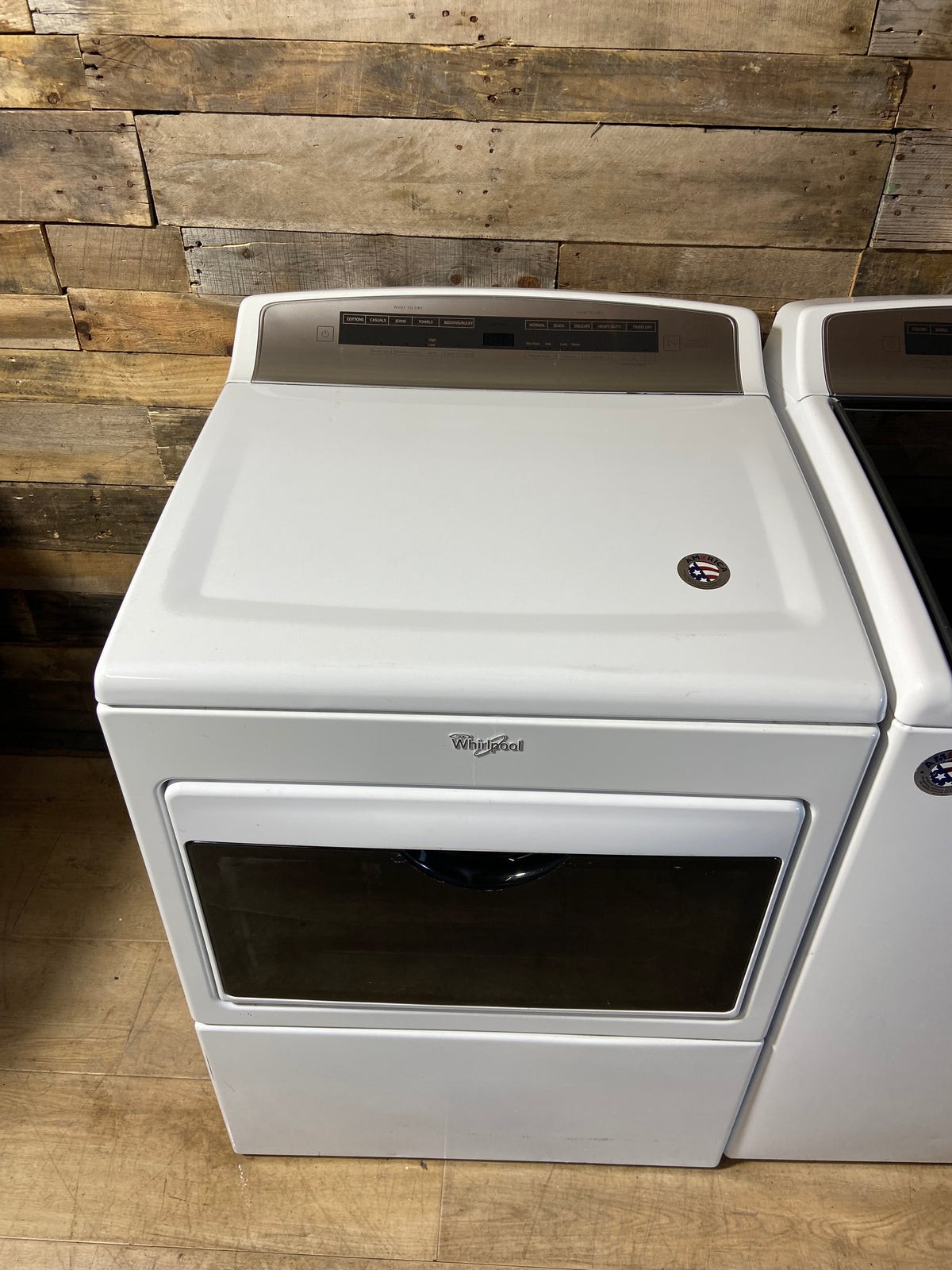 Whirlpool Large Capacity Digital Washer & Dryer Set