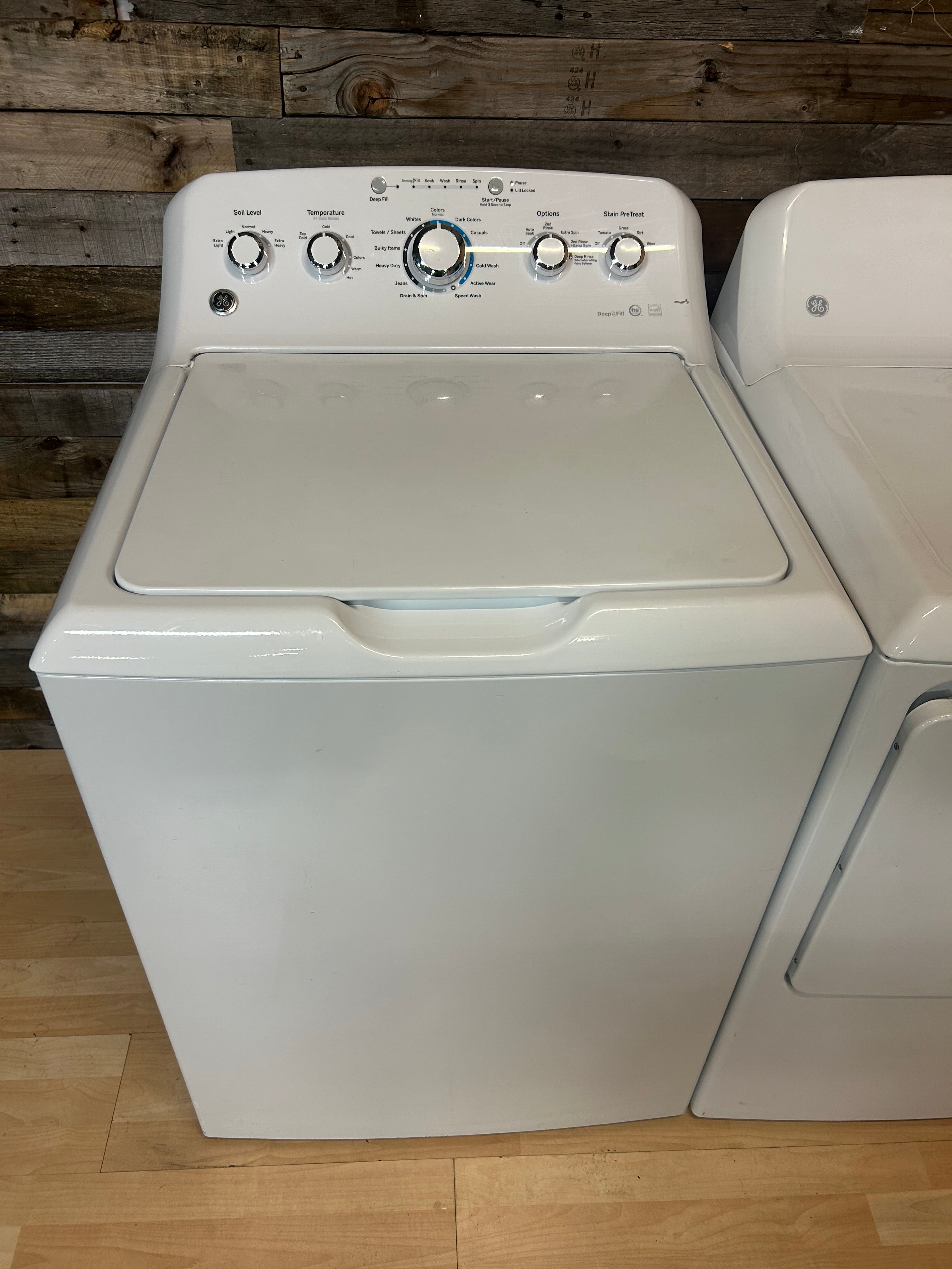 GE White Top Load Set