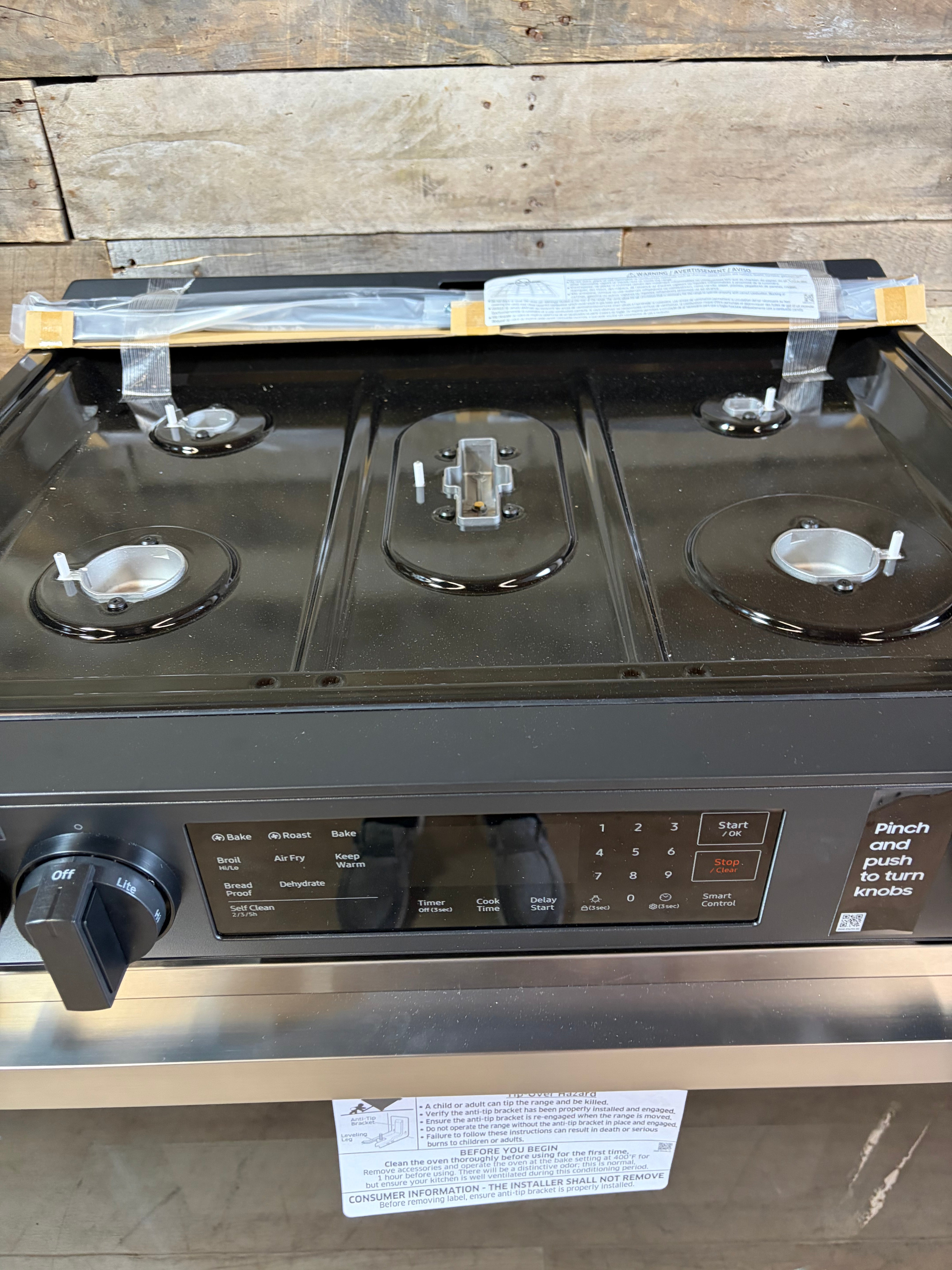 Samsung Bespoke 30" Stainless Steel Slide-In Gas Range With Air Fry and Convection (Propane)