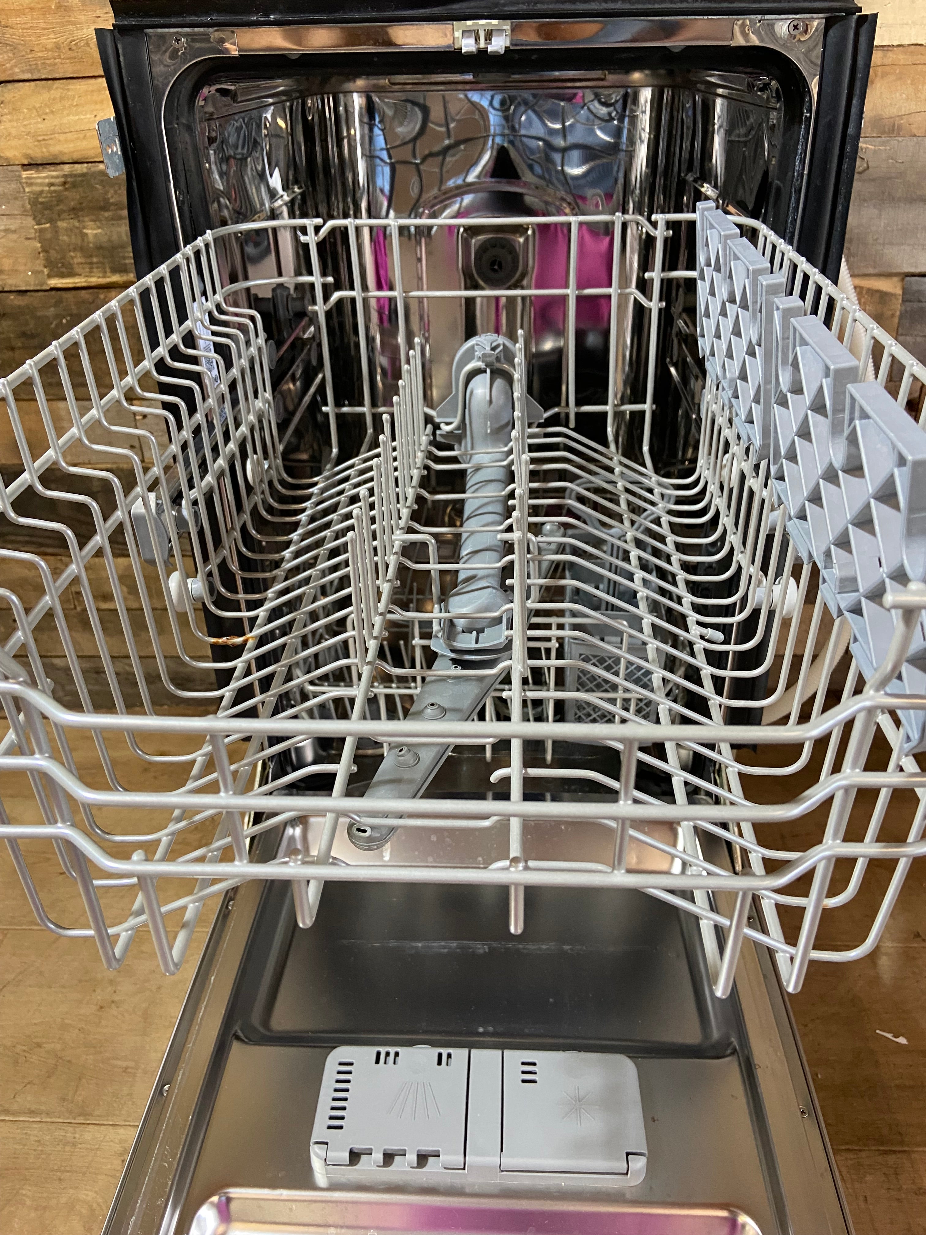 Haier 18 Inch Dishwasher