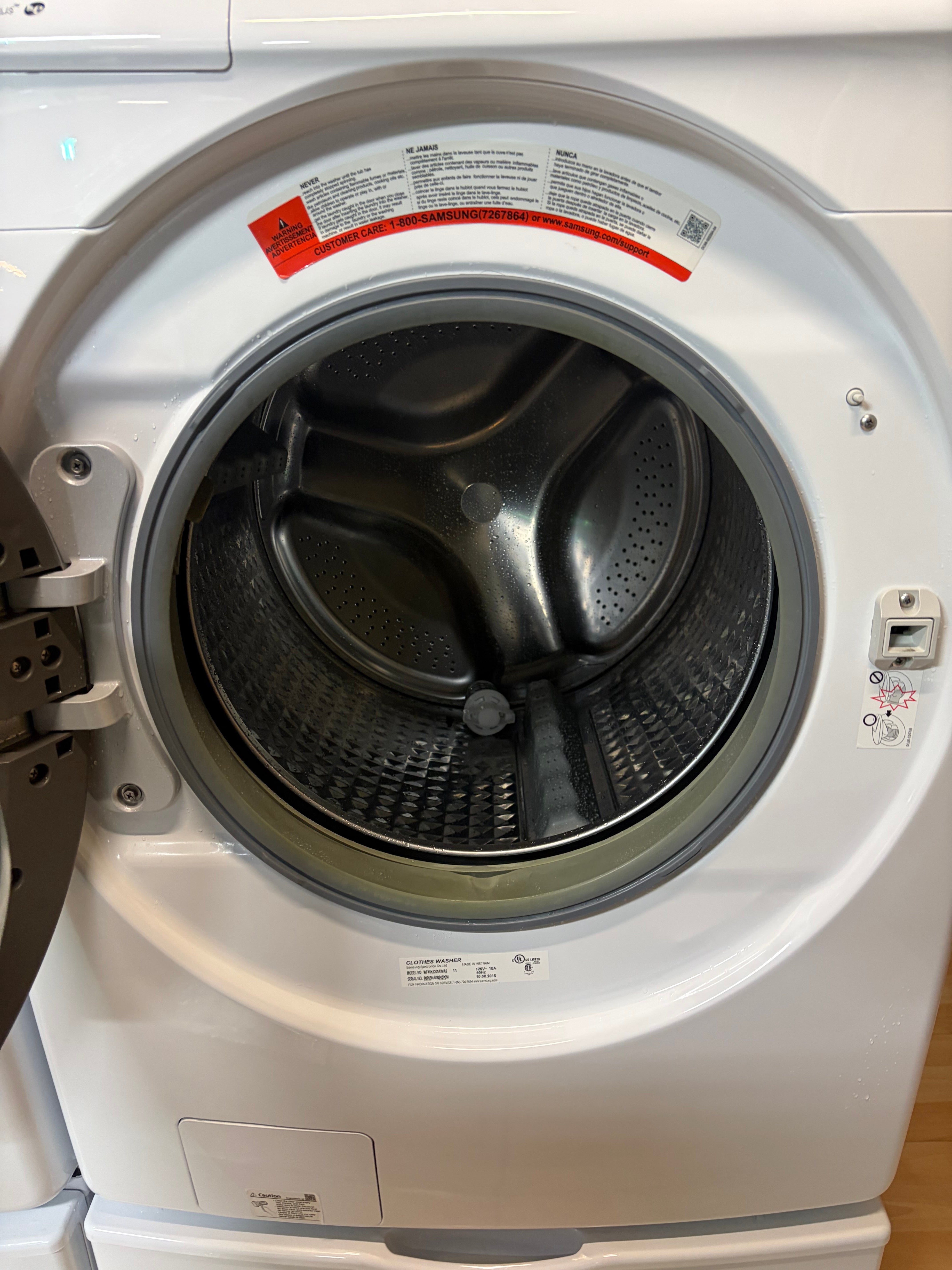 White Samsung Front Load Set