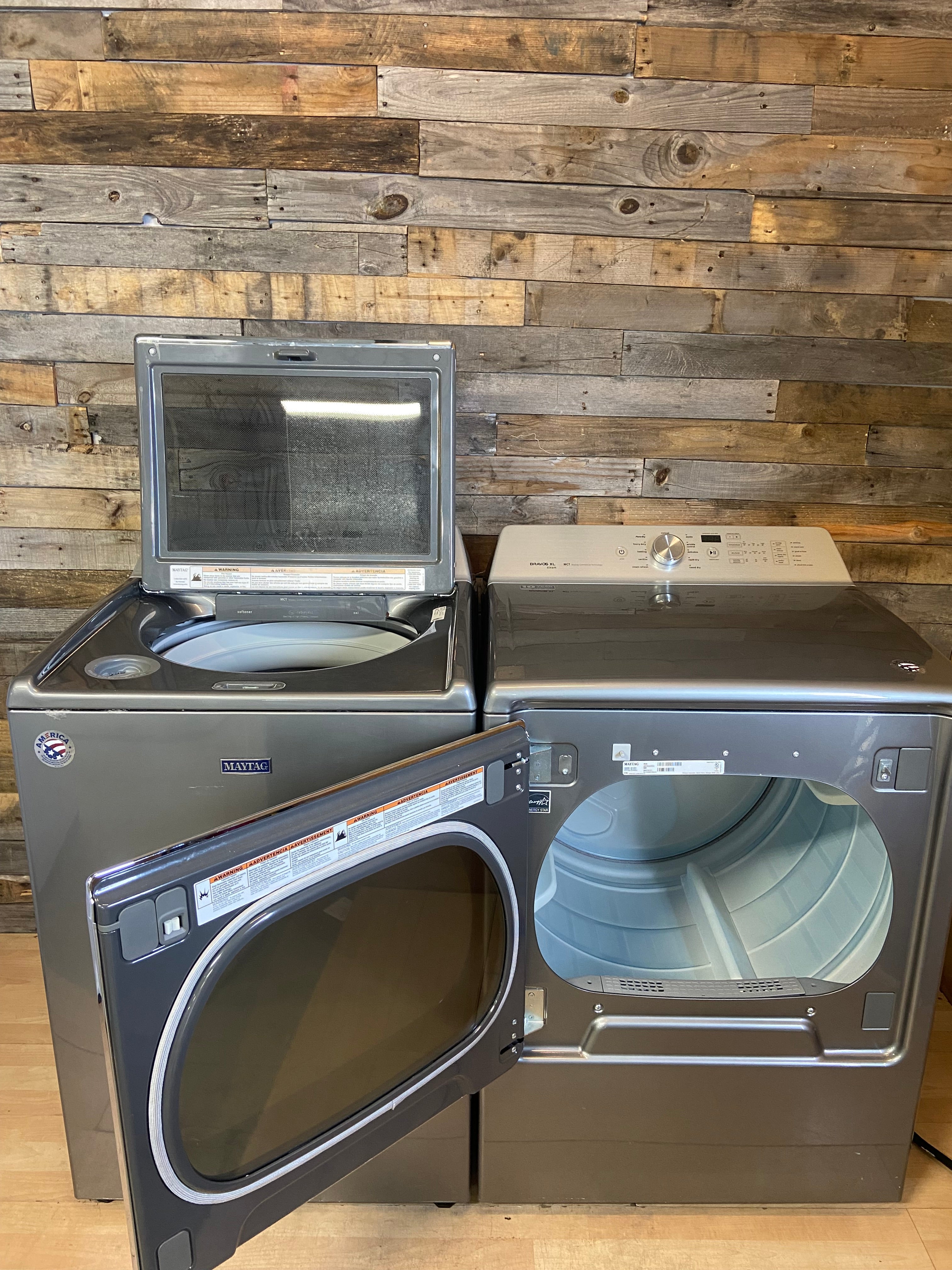 Maytag Bravo XL Glass Top Grey Top Load Set