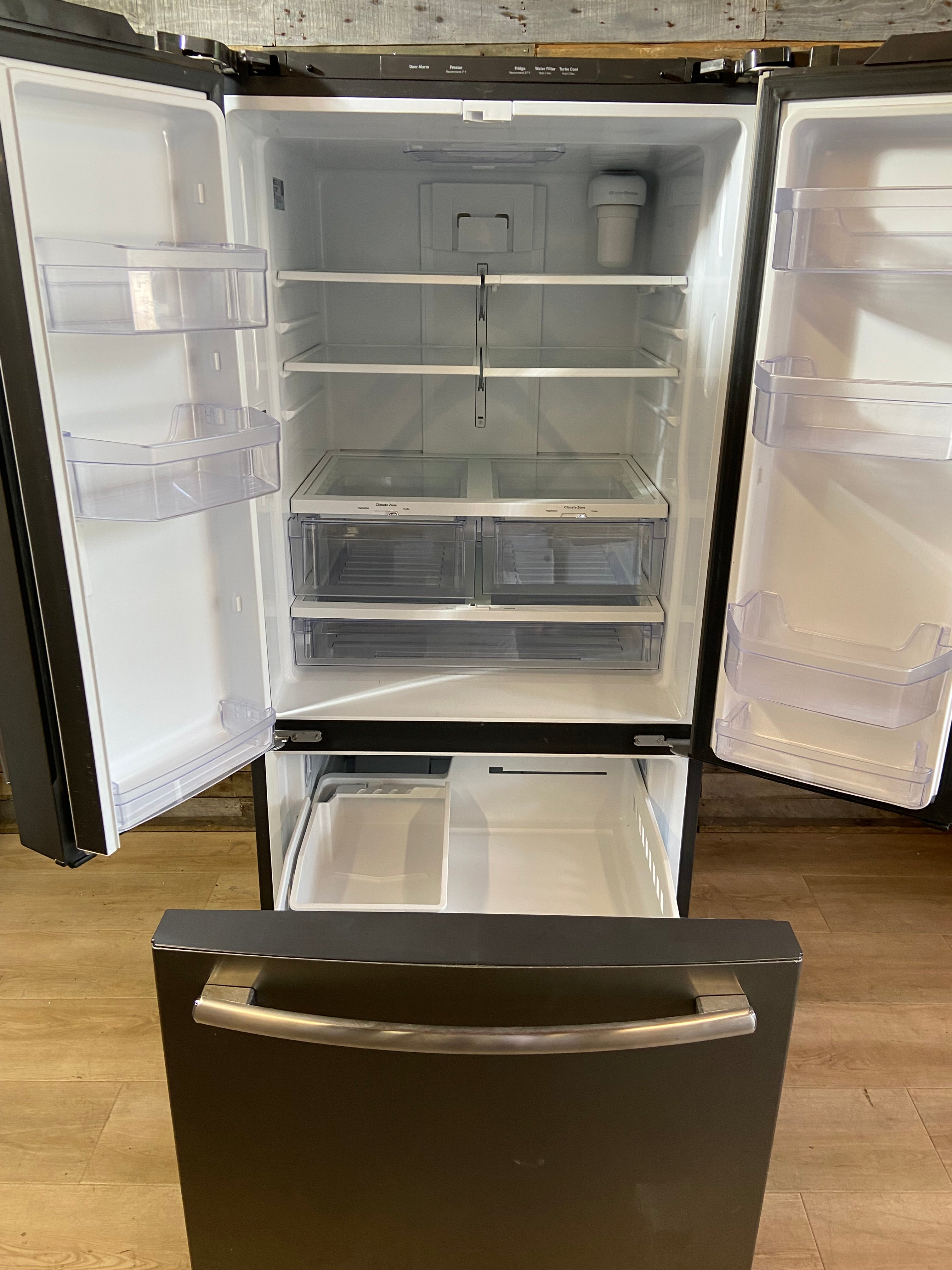 GE Slate Standard-Depth 27-cu ft French Door Refrigerator (Inside Fridge Water/Ice Maker)