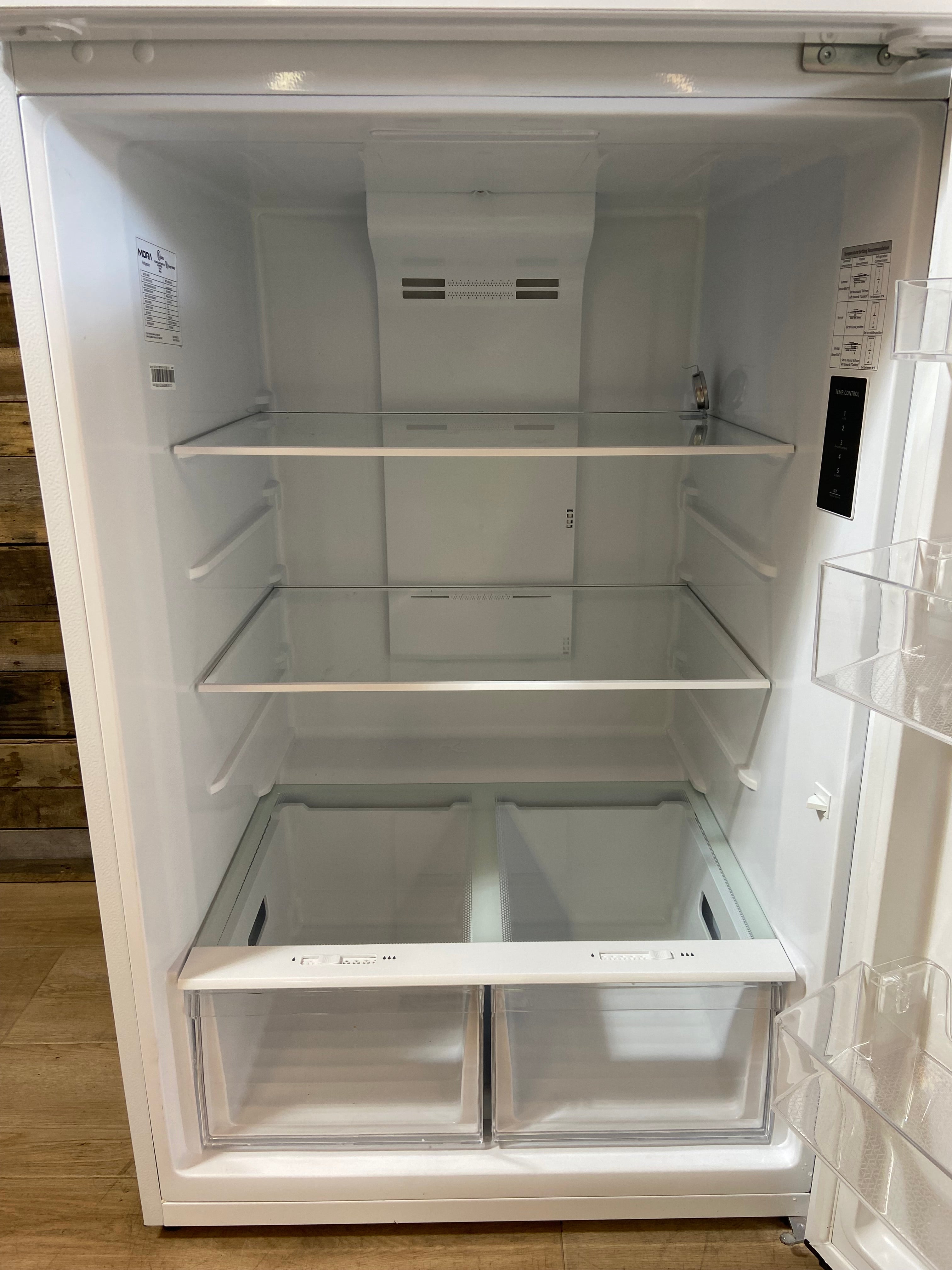 Mora 18 cu. ft. Top Freezer Refrigerator
