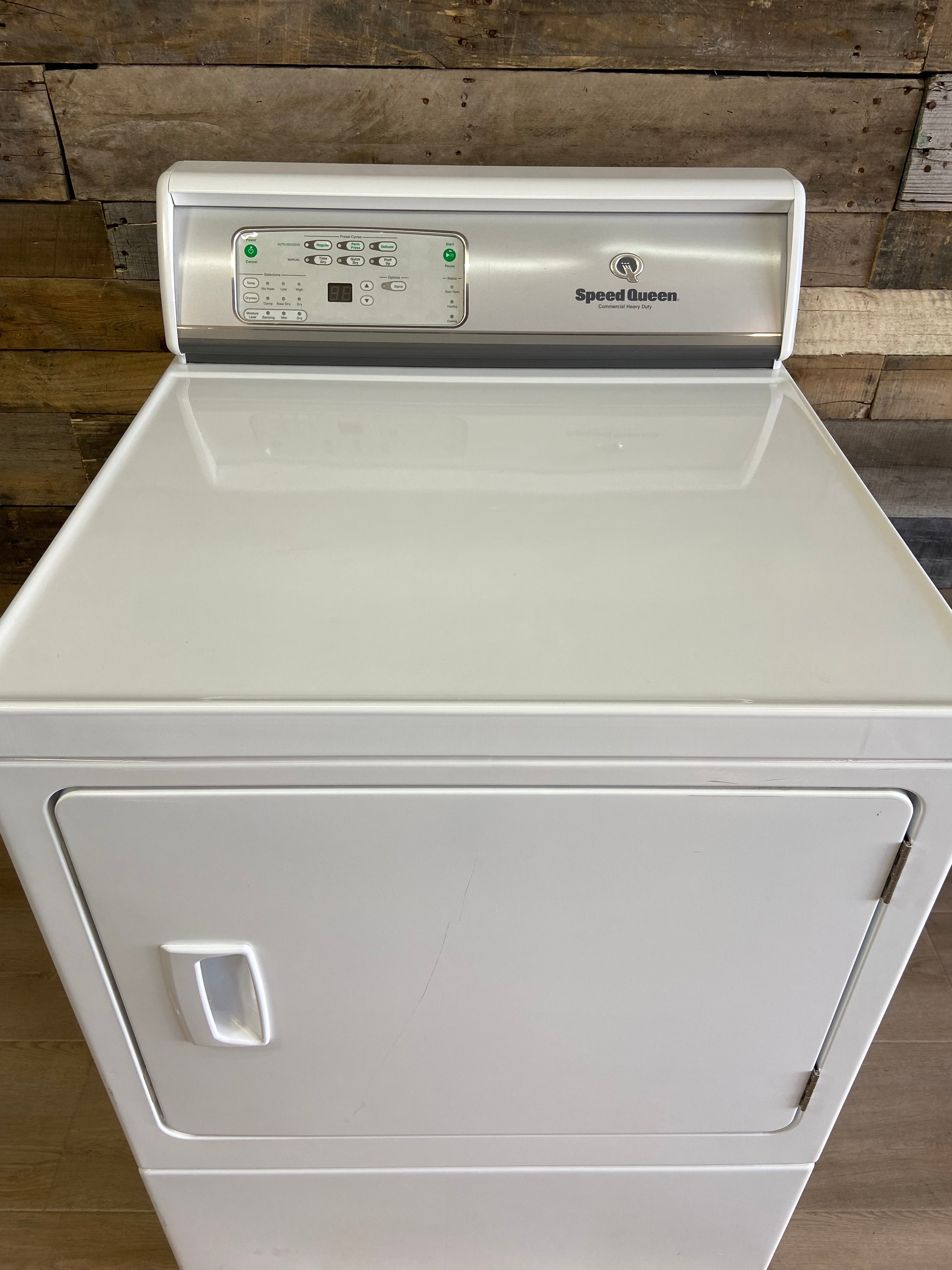 Queed Speen Commercial Heavy Duty Dryer