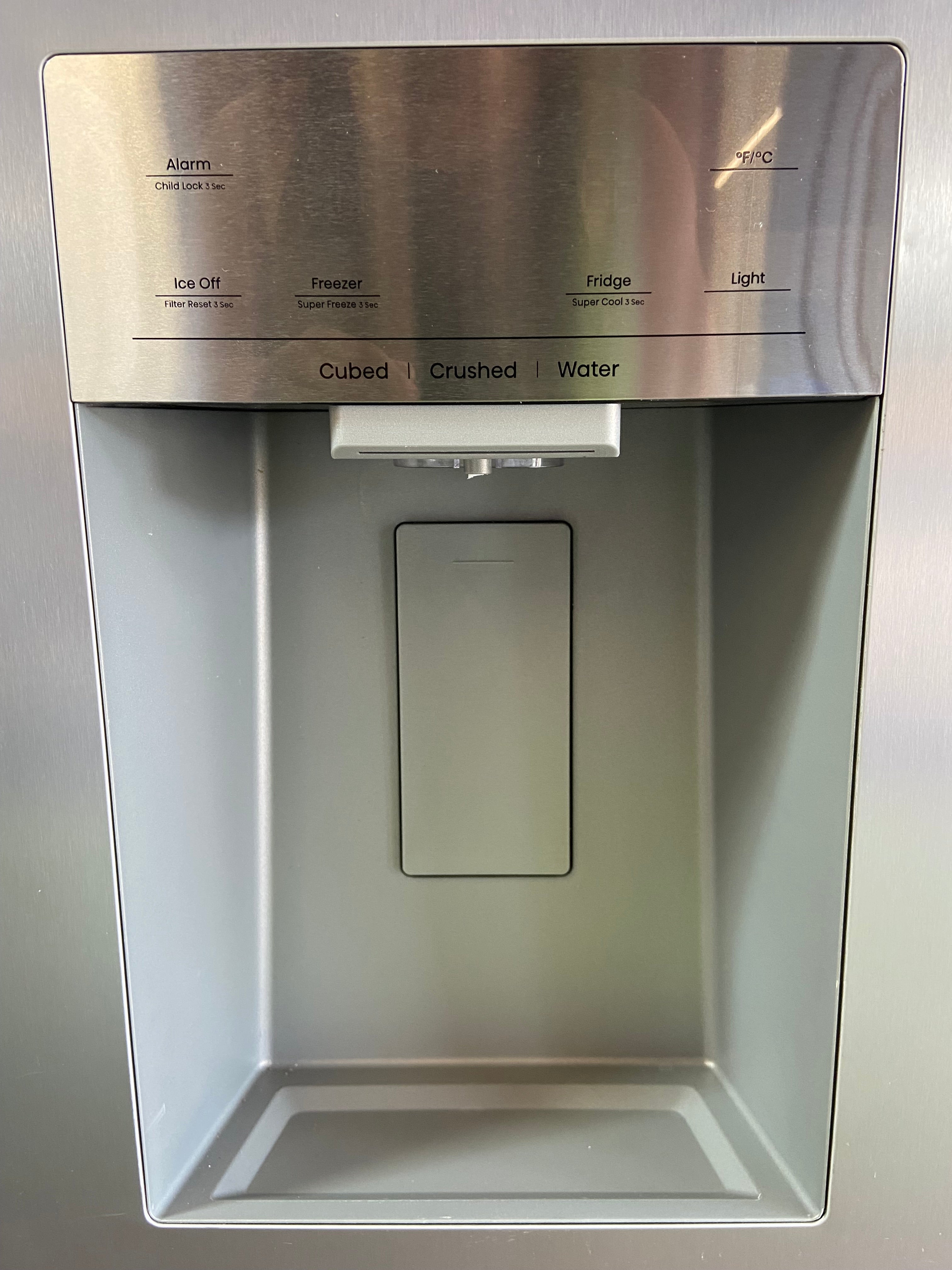 Hisense Side by Side Refrigerator