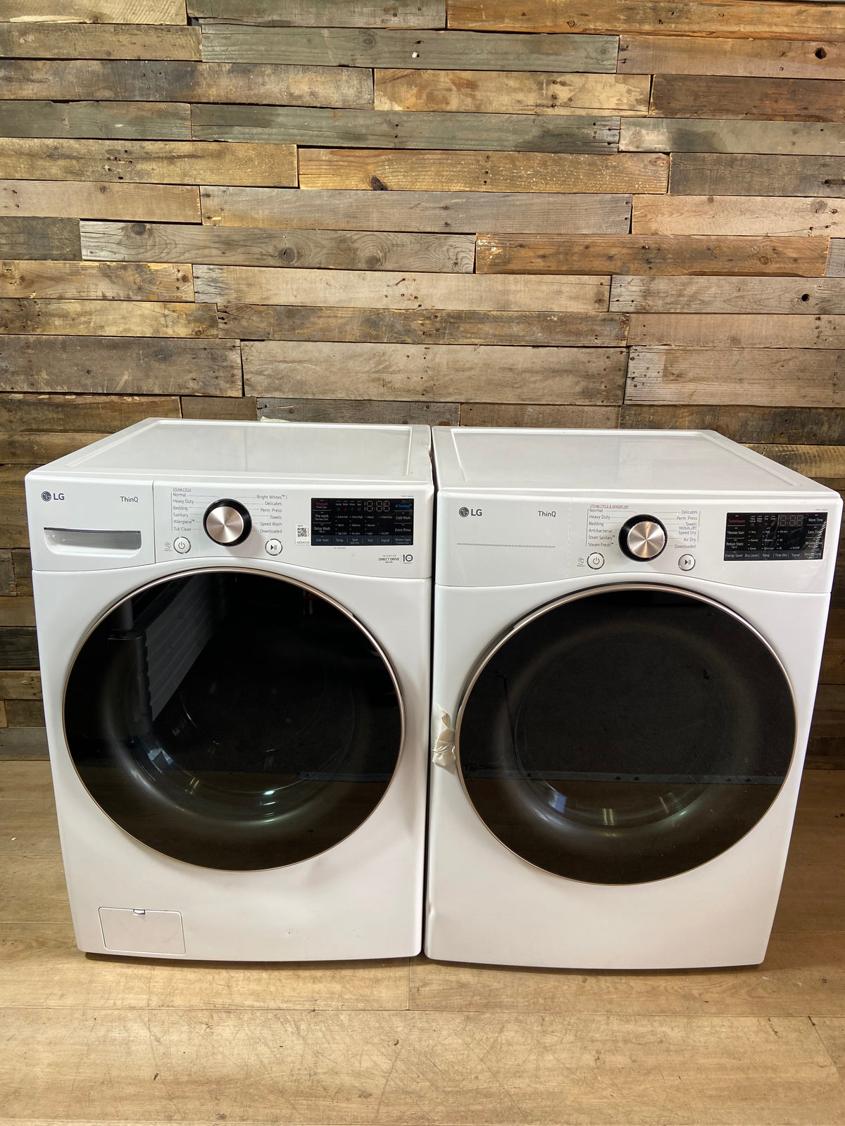 LG White Rose Gold Trim Washer & Gas Dryer Front Load Set