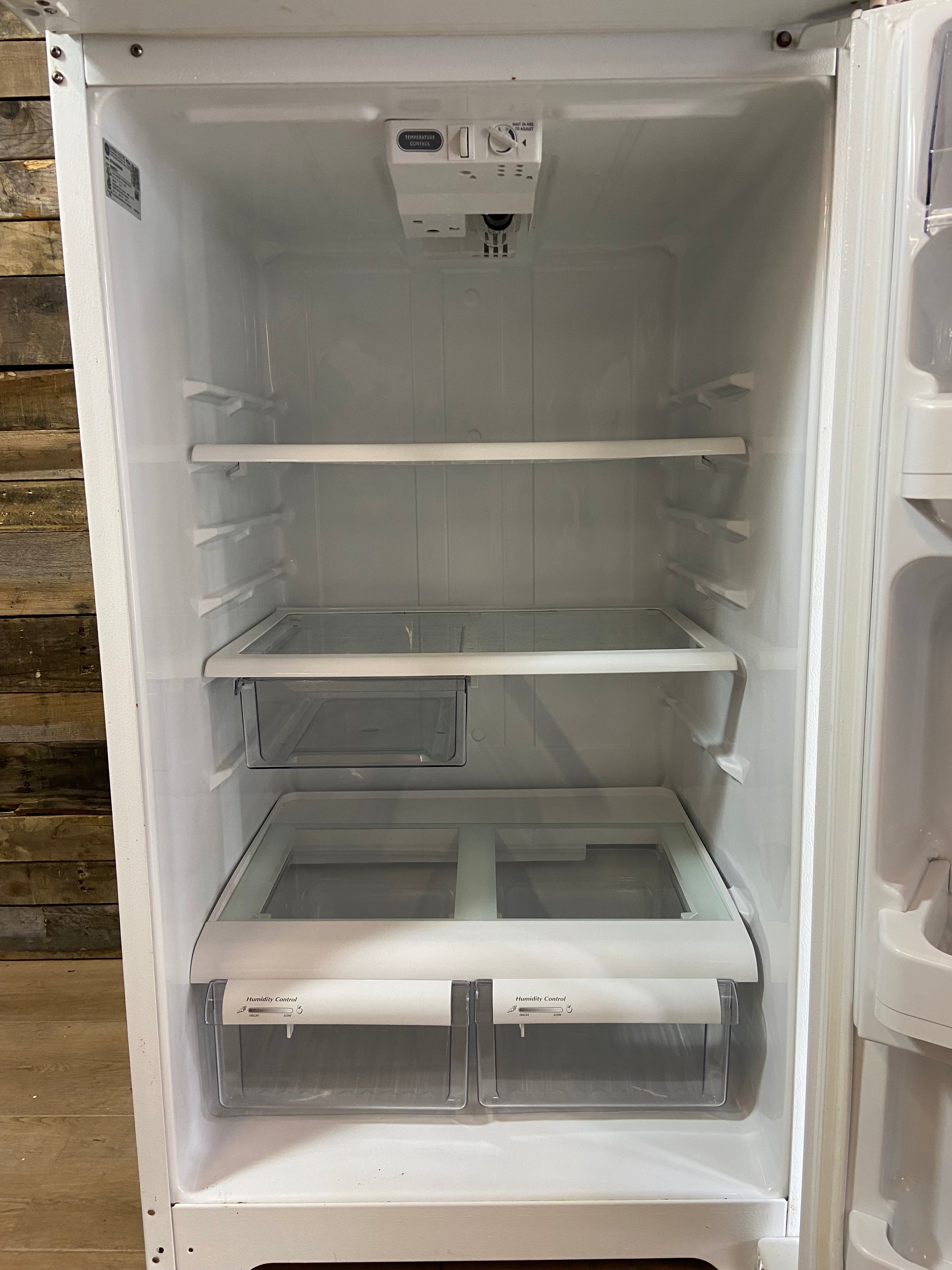 Ge White Top/Bottom Fridge