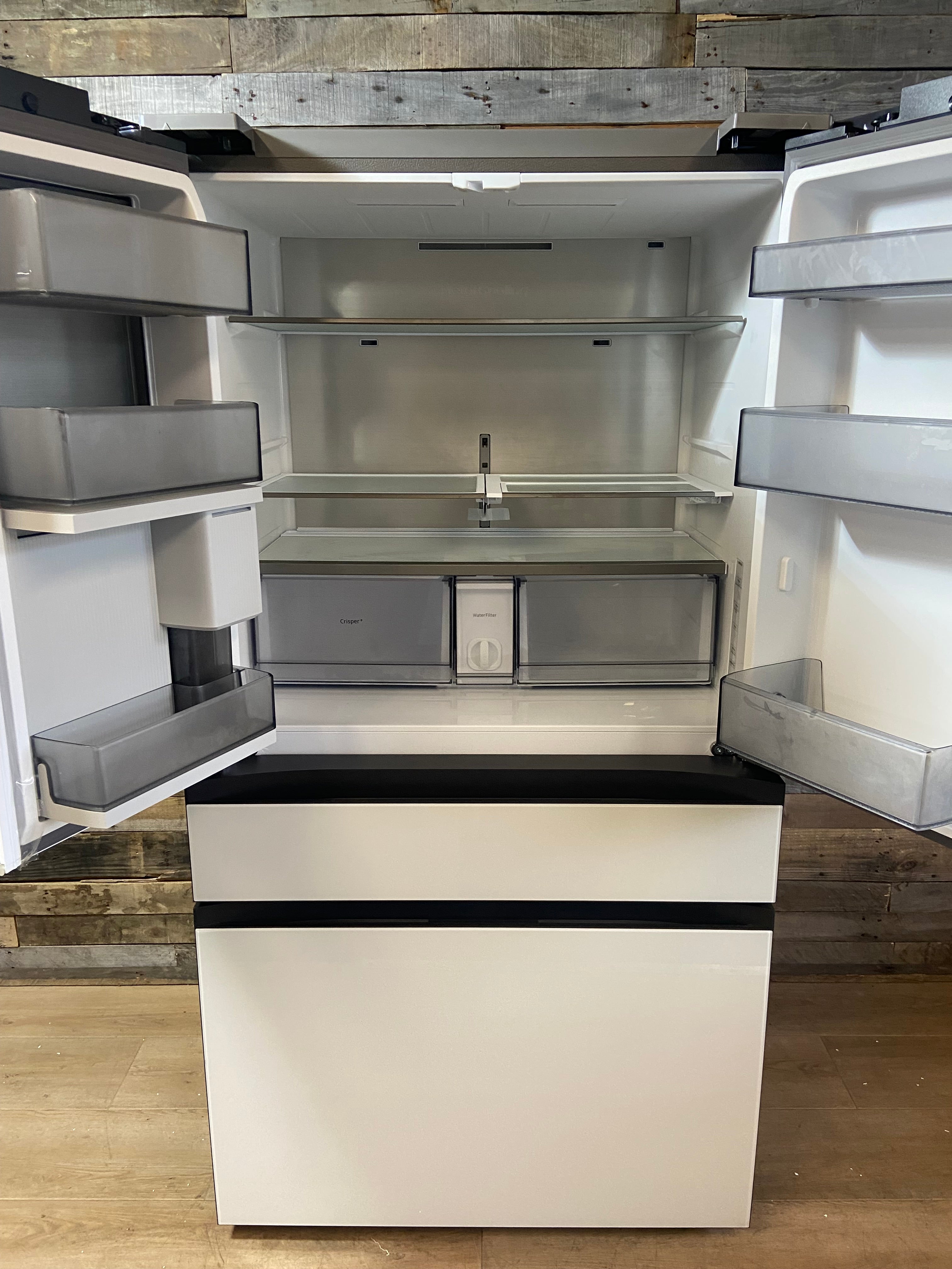 Samsung Bespoke Counter-Depth Beverage Center 23-cu ft 4 -Door 36-in Wide with Dual Ice Maker and Door within Door ( White Glass )