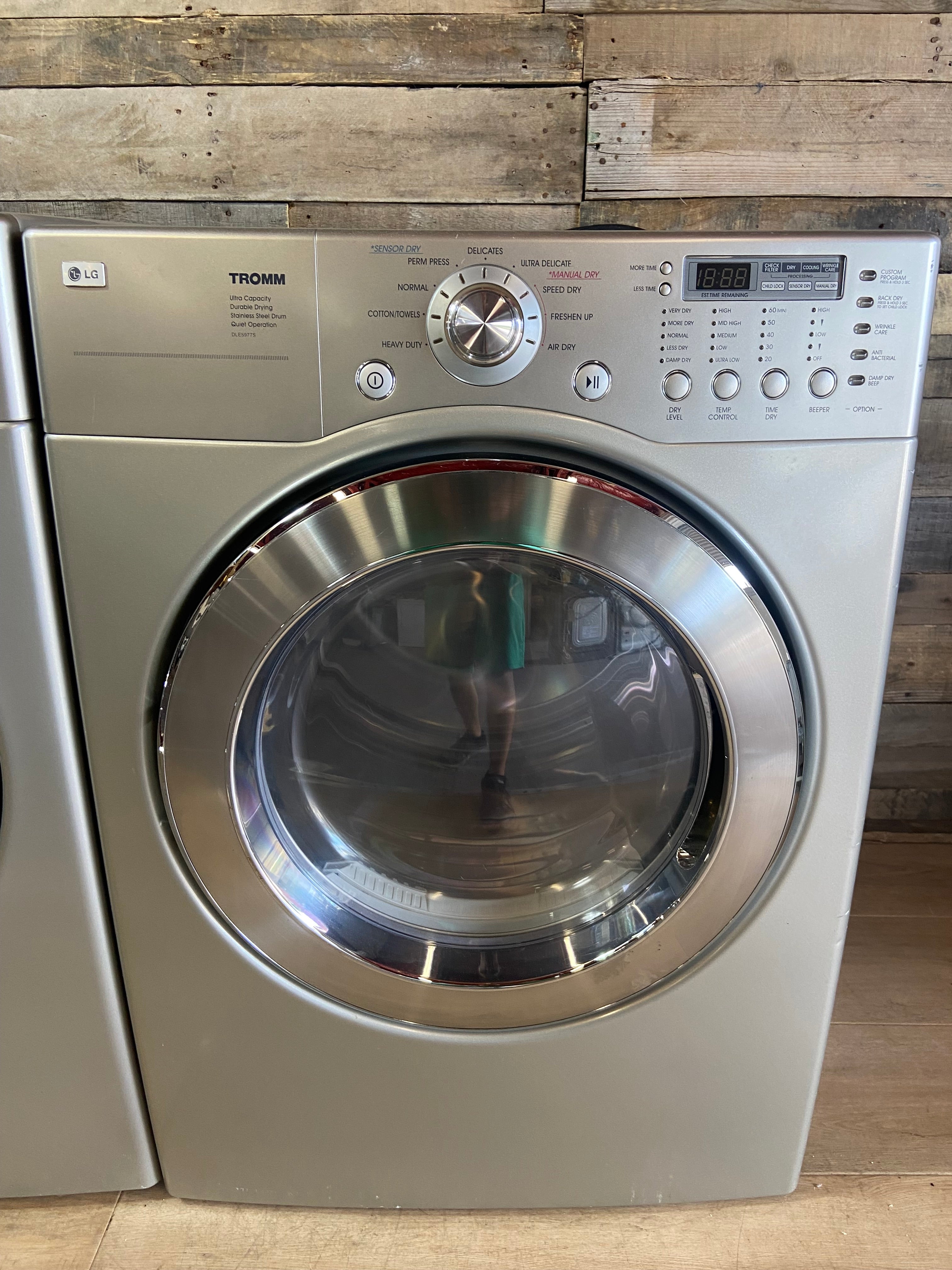 LG Tromm Bronze Front Load Set