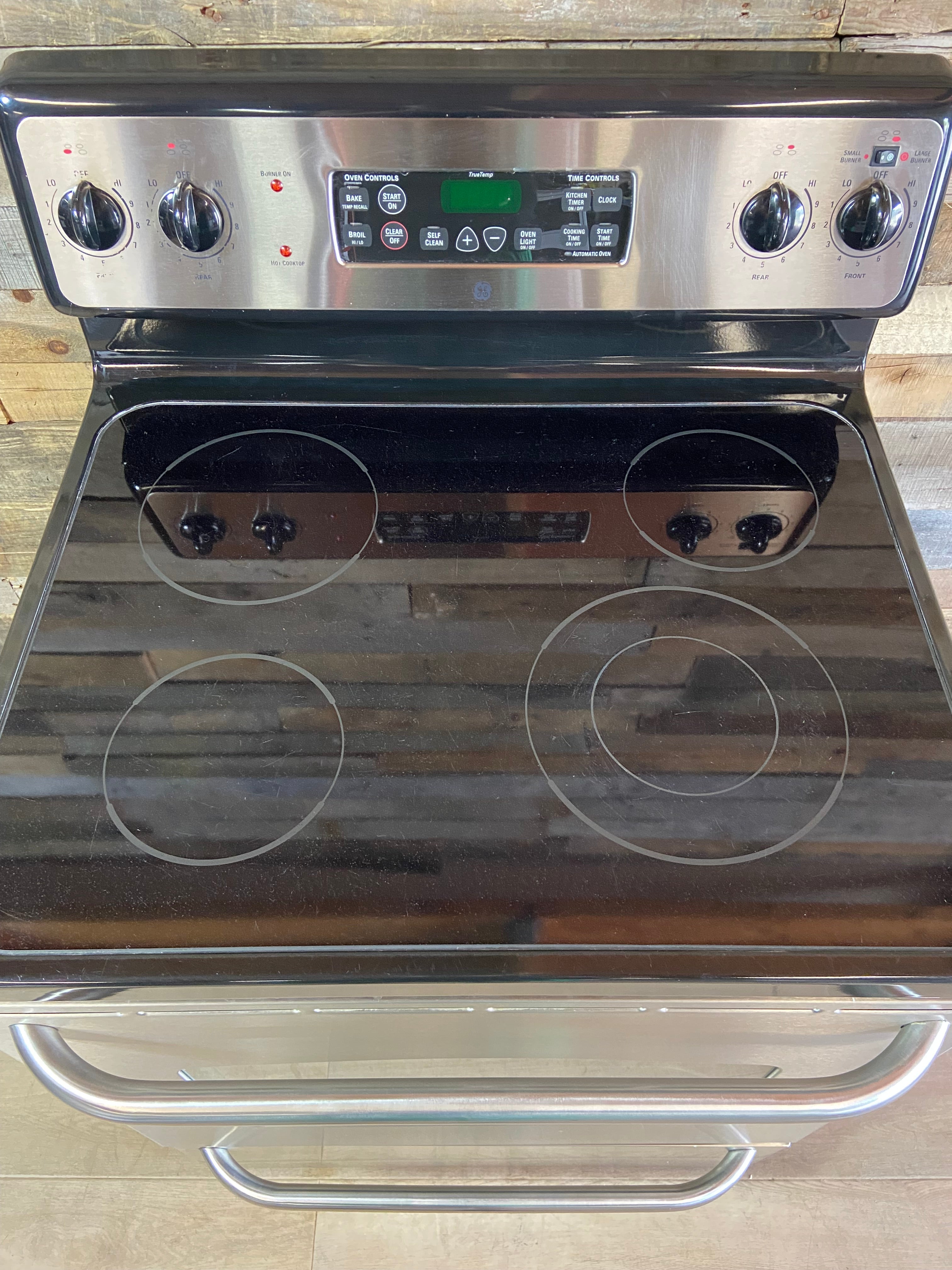 GE Stainless 4 Burner Glass Top Range