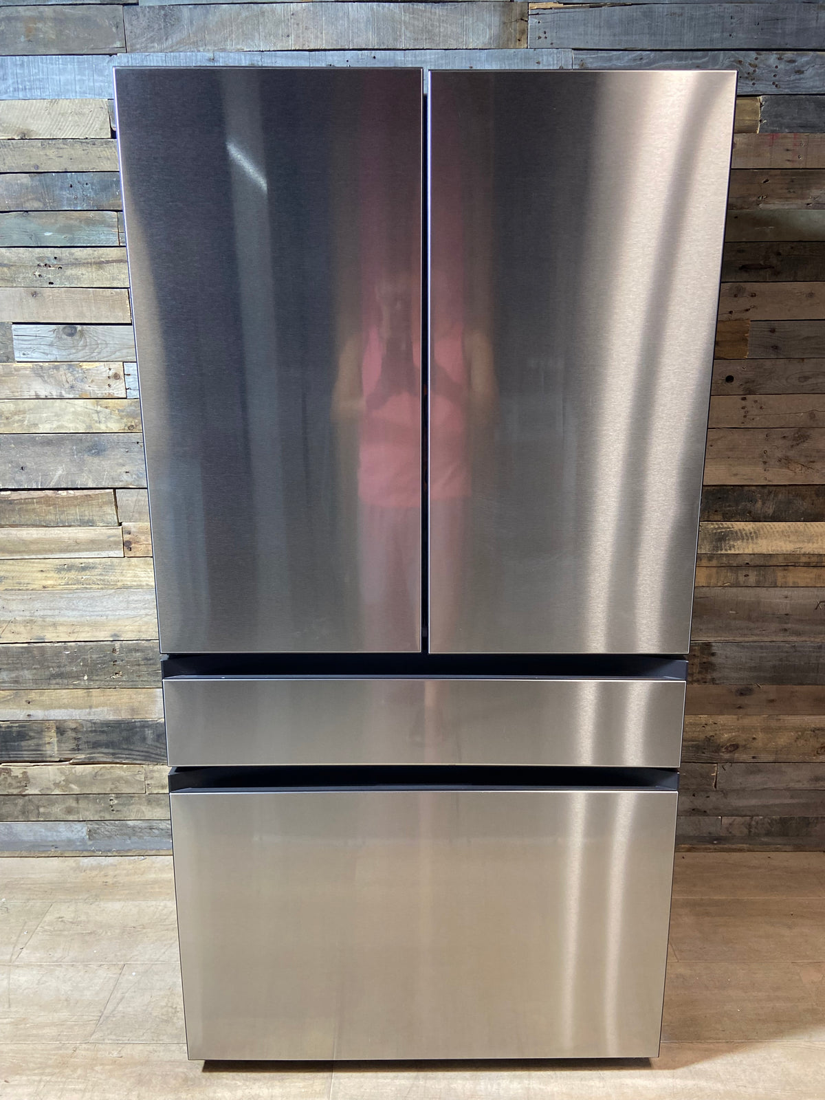 Samsung Bespoke AI Standard-Depth Beverage Center 29-cu ft 4 -Door 36-in Wide French Door Refrigerator with Dual Ice Make