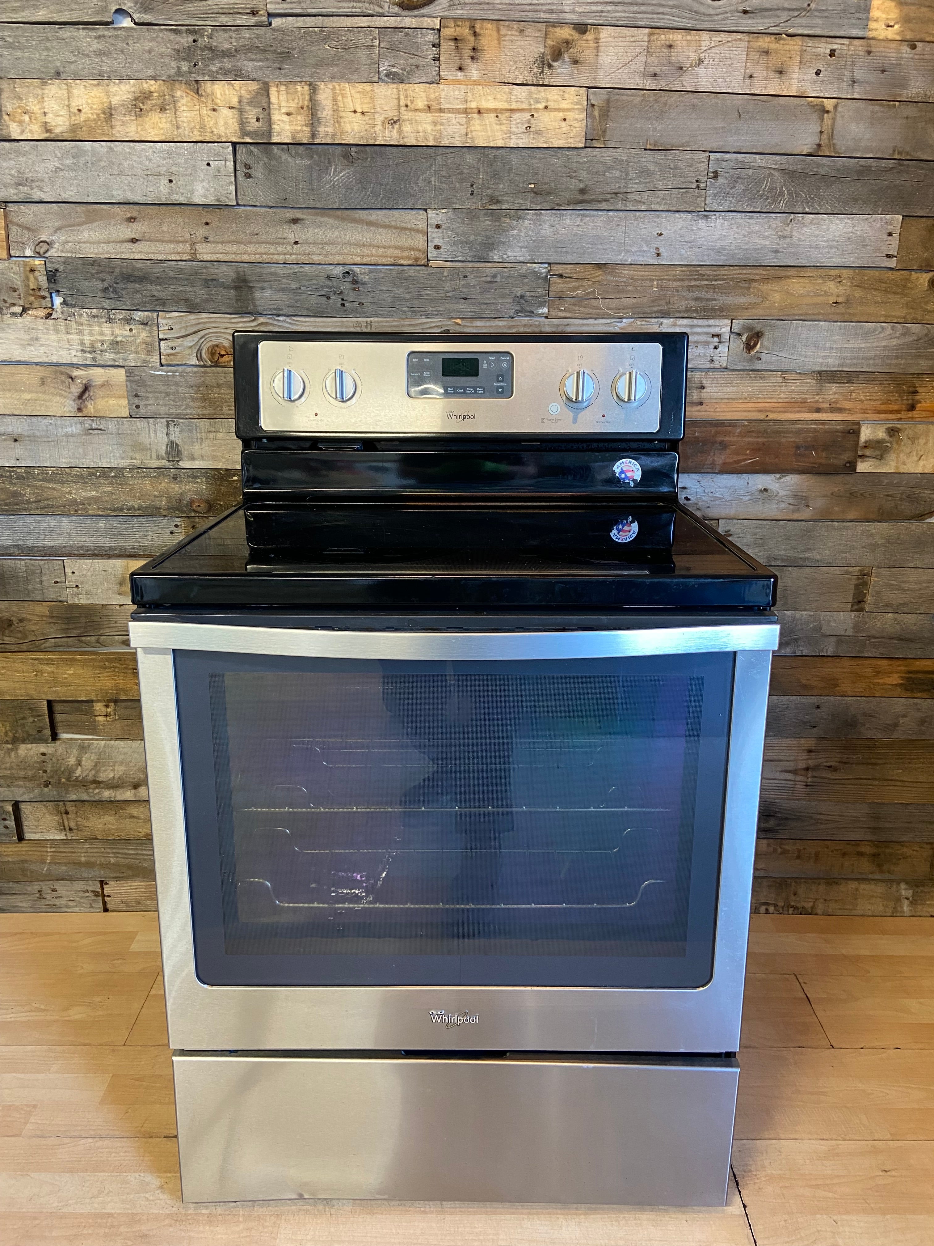 Whirlpool Stainless 5 Burner Convection Range