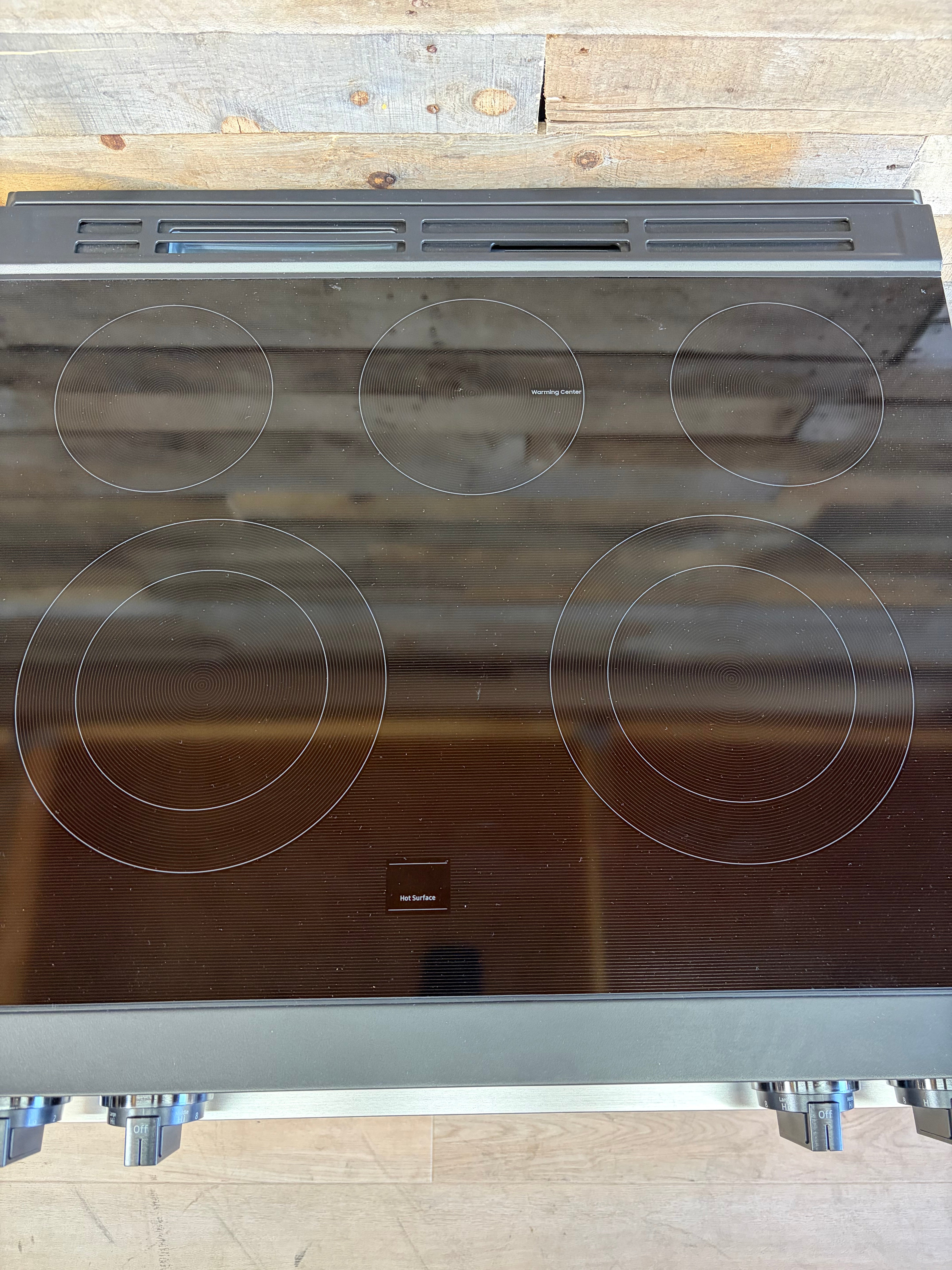 Samsung Bespoke 6.3 cu. ft. Smart Slide-In Electric Range (Stainless Steel)
