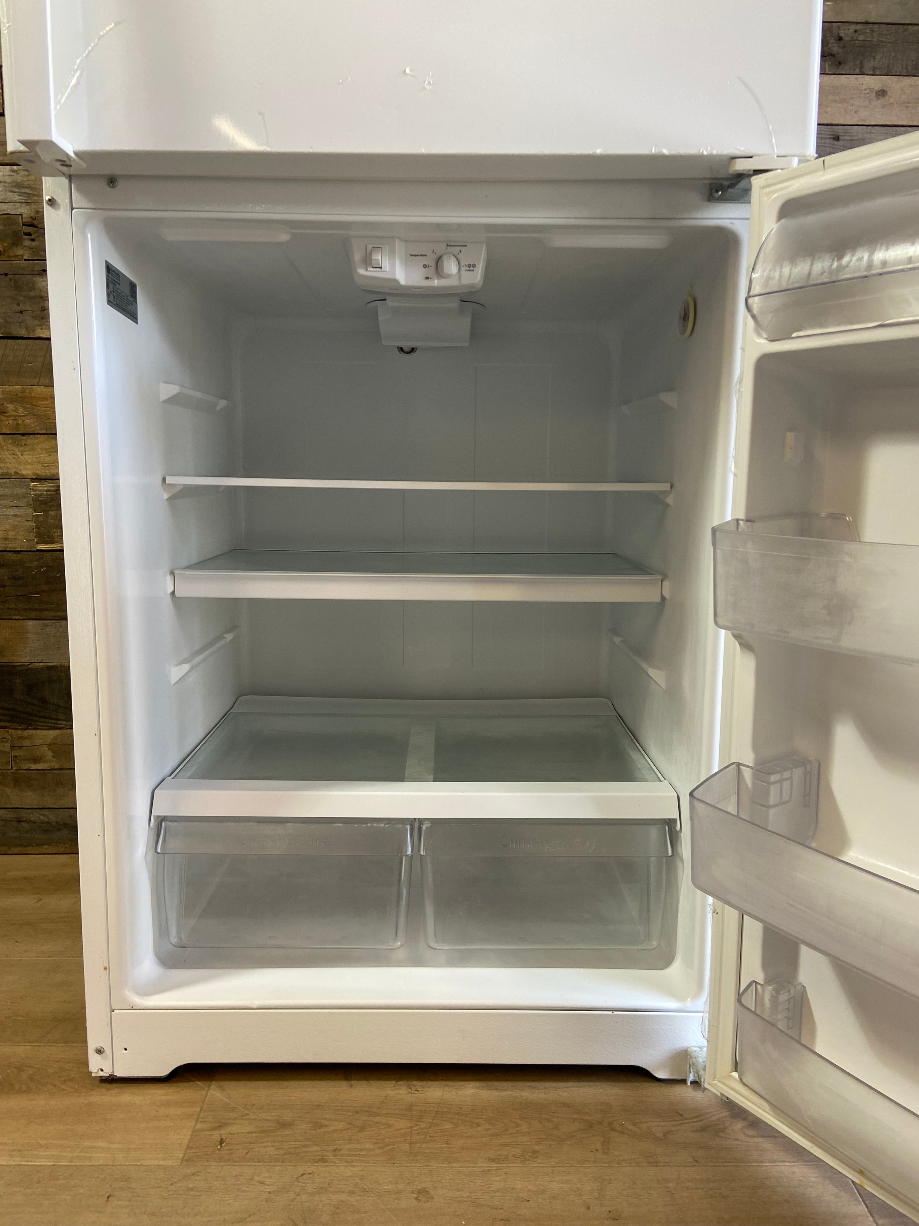 GE White Top Freezer Refrigerator