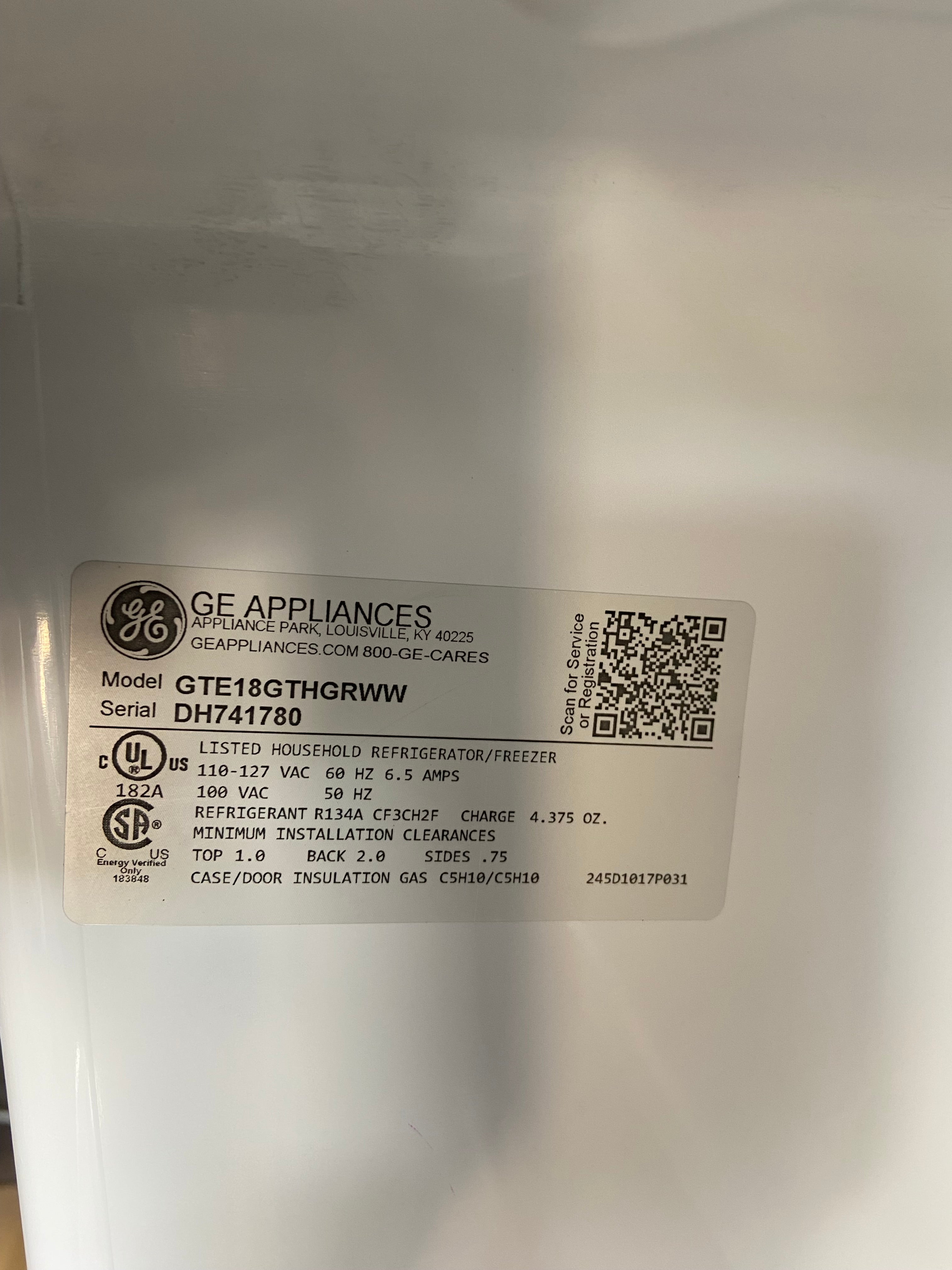 GE White Top/Bottom Refrigerator