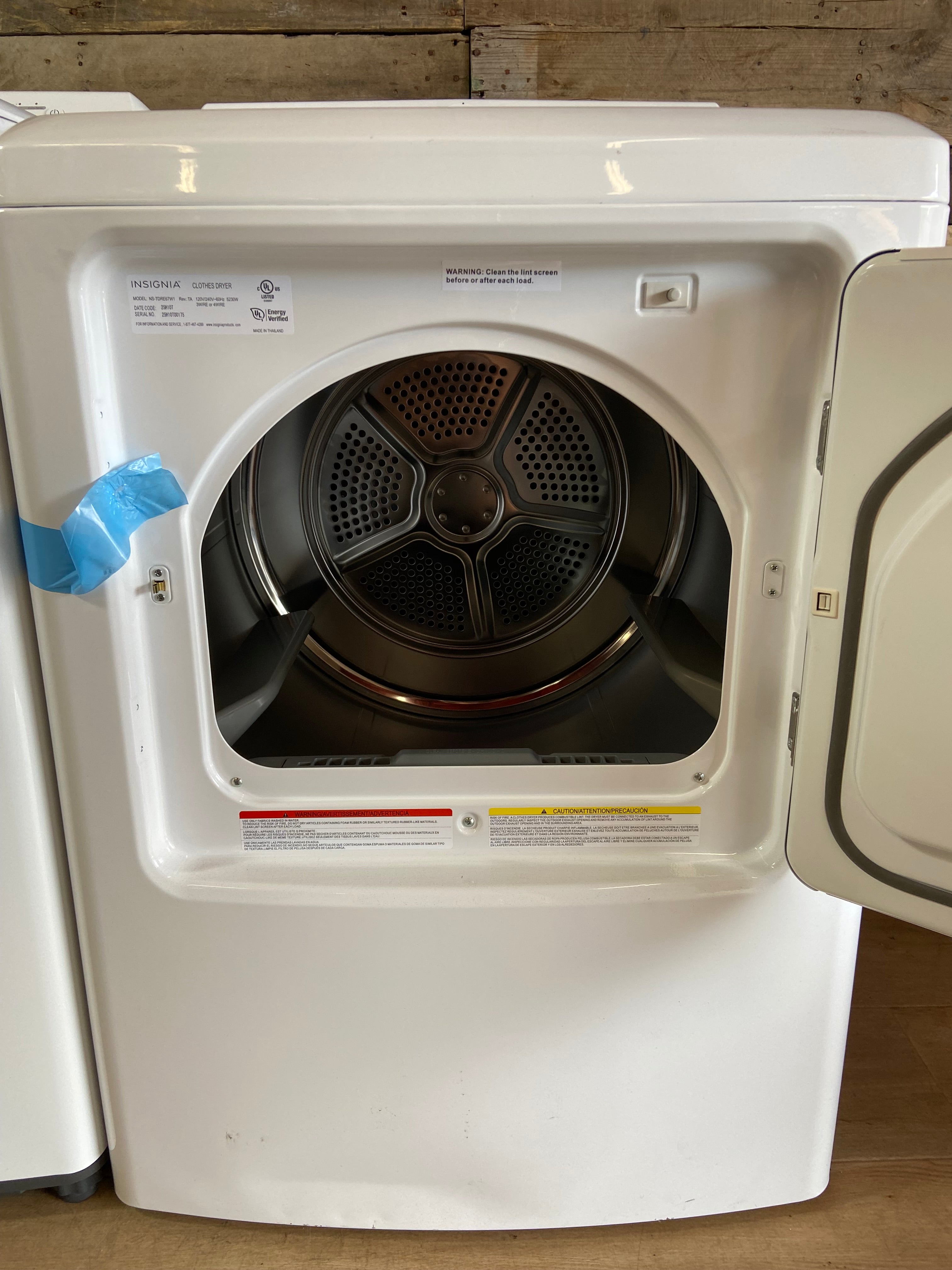 Insignia Top Load Washer & Dryer Set